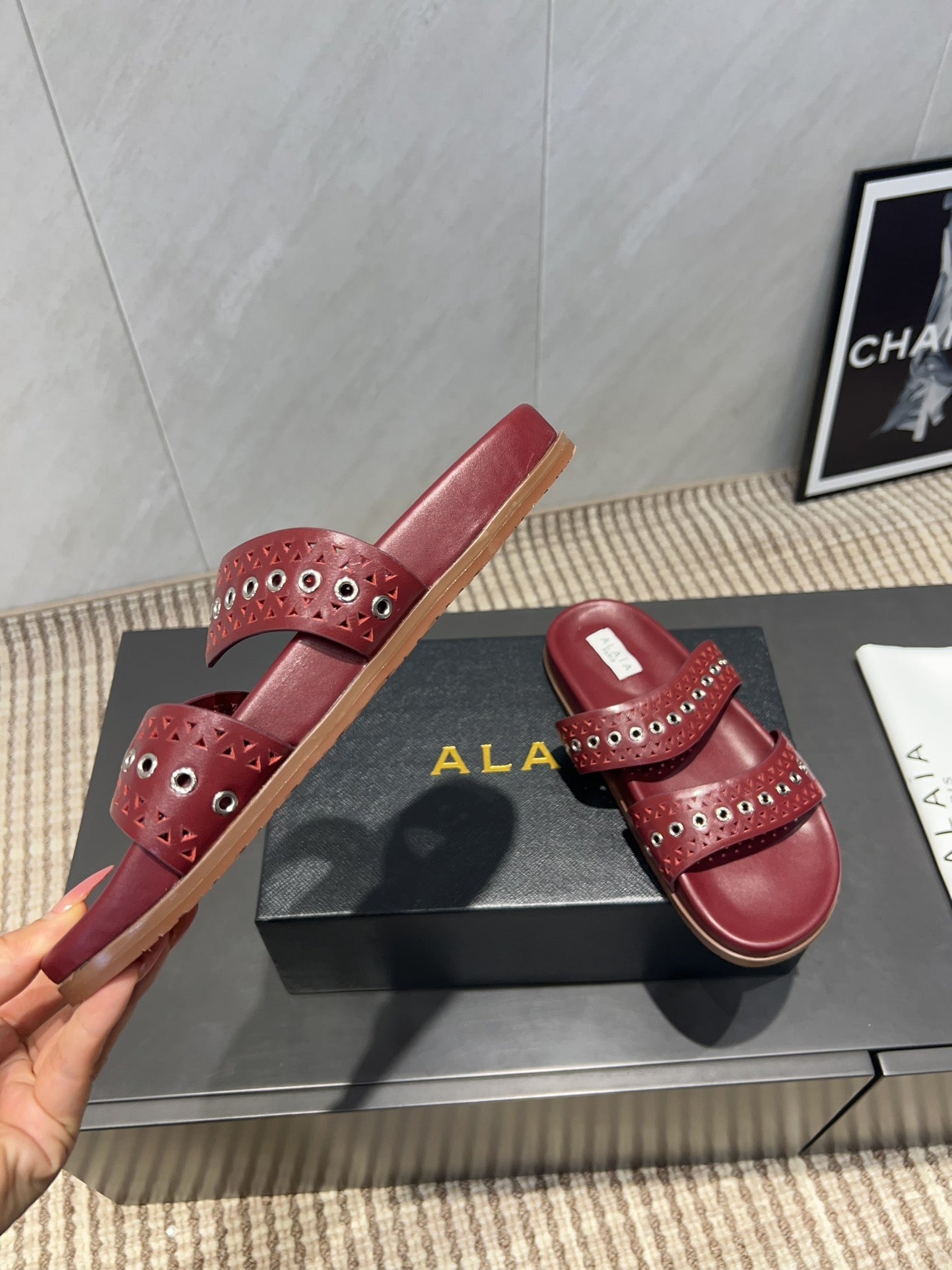 ALAIA DOUBLE-STRAP SANDALS 25S IN DARK RED CALFSKIN - 35