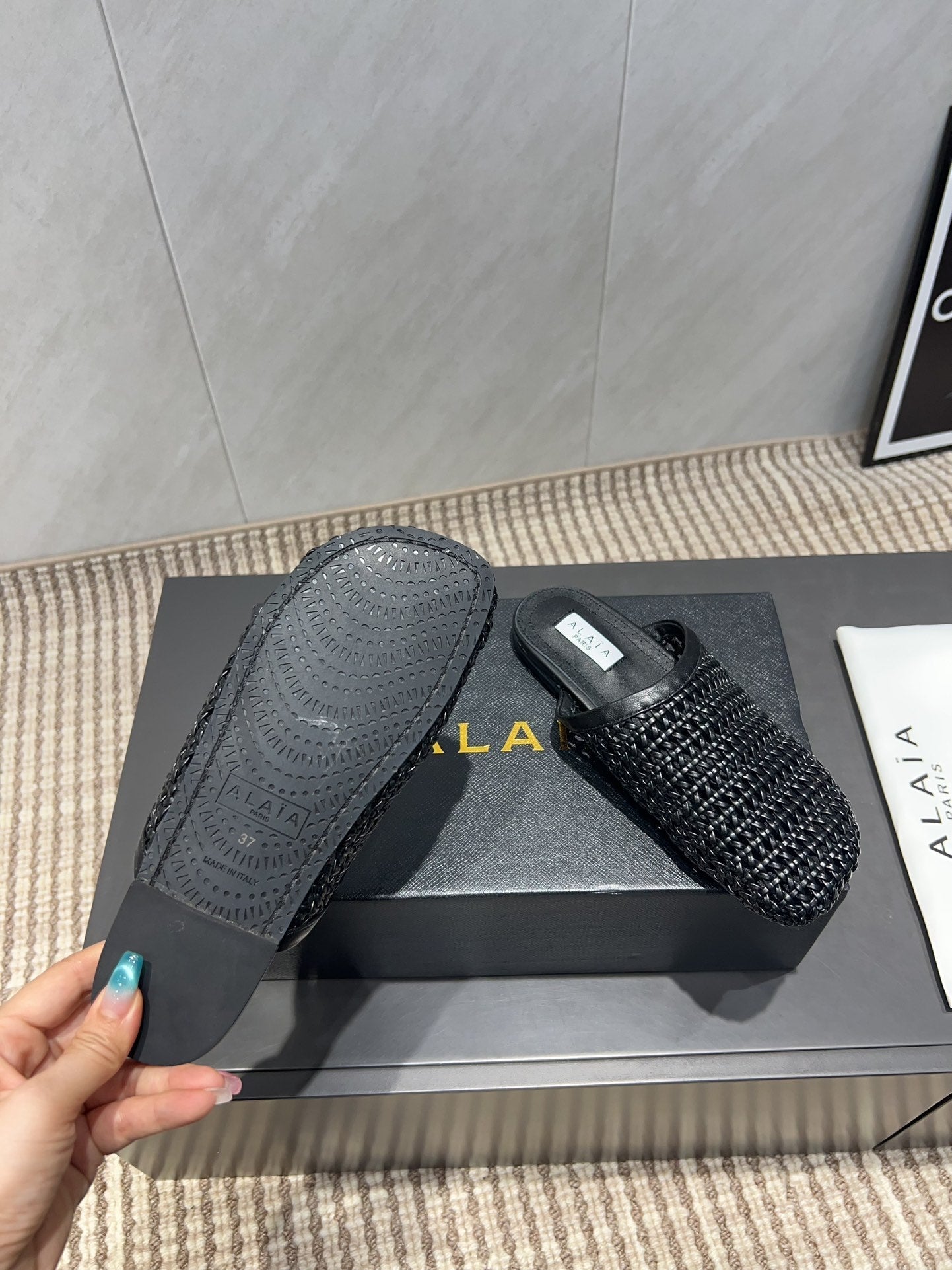 ALAIA WOVEN FLAT SHOES IN BLACK CALFSKIN STYLE 5 - 35