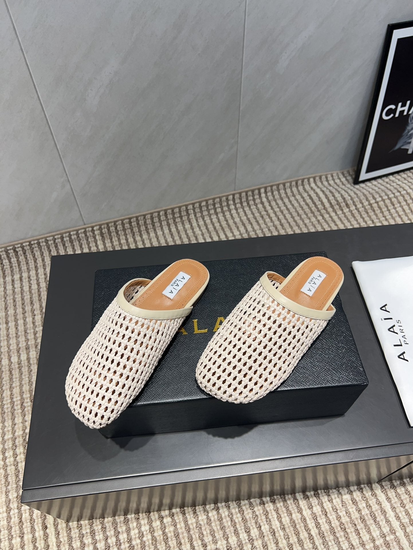 ALAIA WOVEN FLAT SHOES IN CREAM WHITE CALFSKIN STYLE 3 - 35