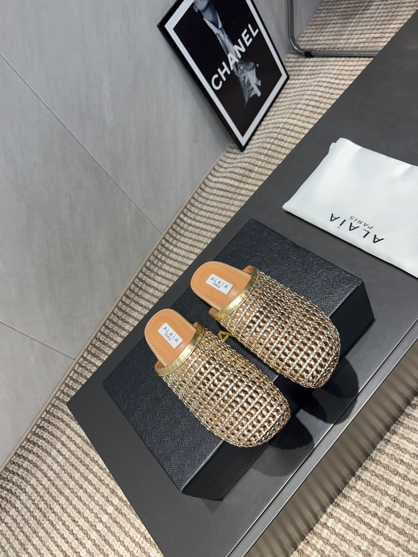 ALAIA WOVEN FLAT SHOES IN GOLD CALFSKIN STYLE 2 - 35