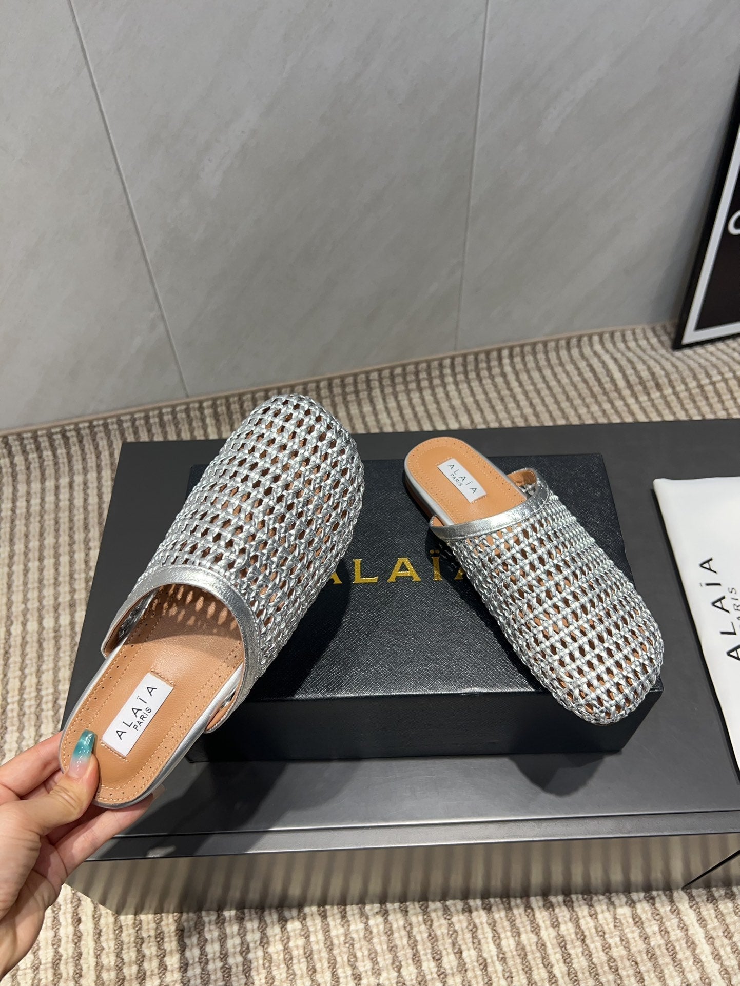 ALAIA WOVEN FLAT SHOES IN SILVER CALFSKIN STYLE 1 - 35