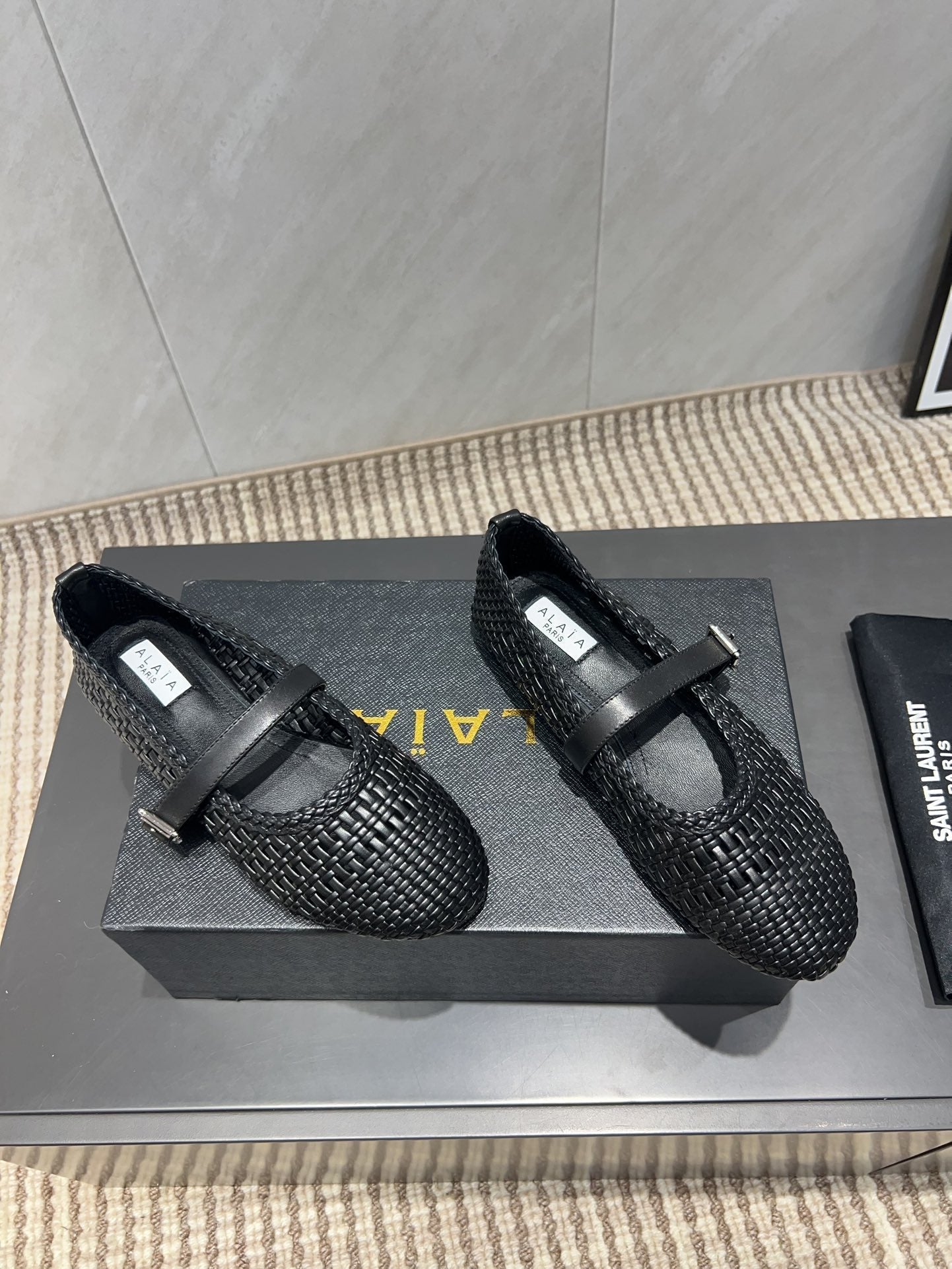 ALAIA MARY JANE FLATS WOVEN PATTERN 25S IN BLACK CALFSKIN - 35