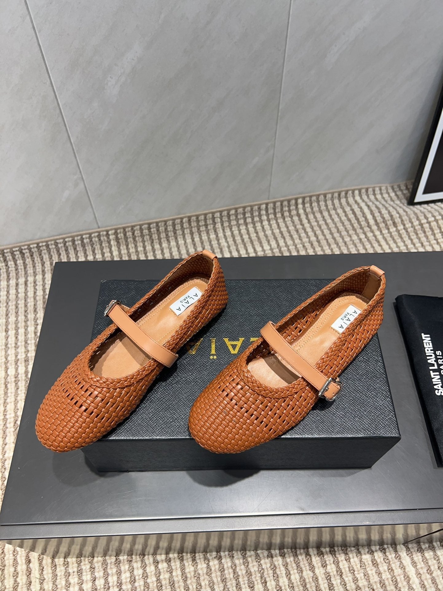 ALAIA MARY JANE FLATS WOVEN PATTERN 25S IN BURNT ORANGE CALFSKIN - 35