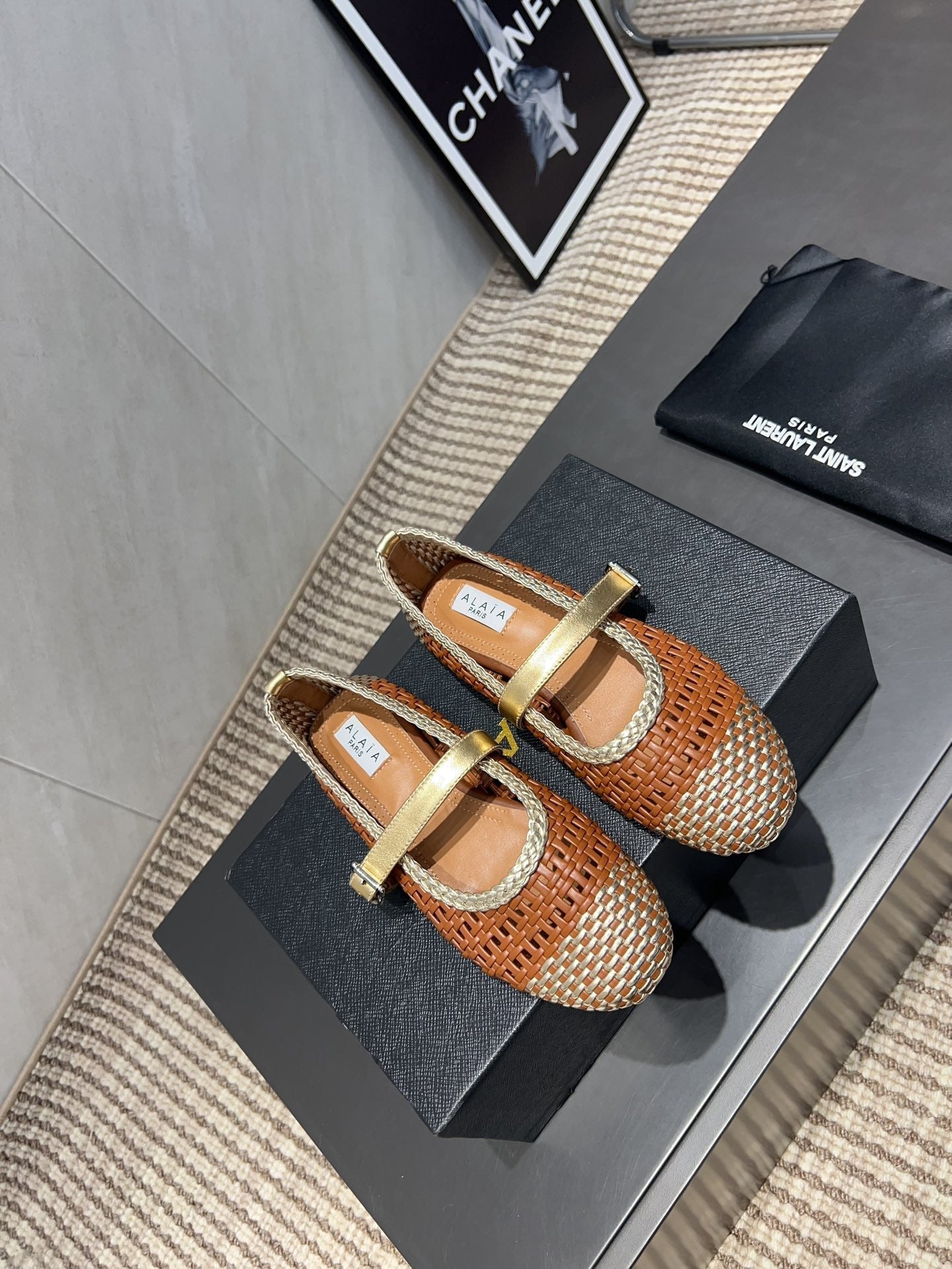 ALAIA MARY JANE FLATS WOVEN PATTERN 25S IN BROWN CALFSKIN - 35