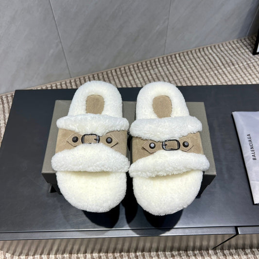 BALENCIAGA 25S SLIPPERS IN DARK BEIGE SUEDE AND WHITE WOOL - 35