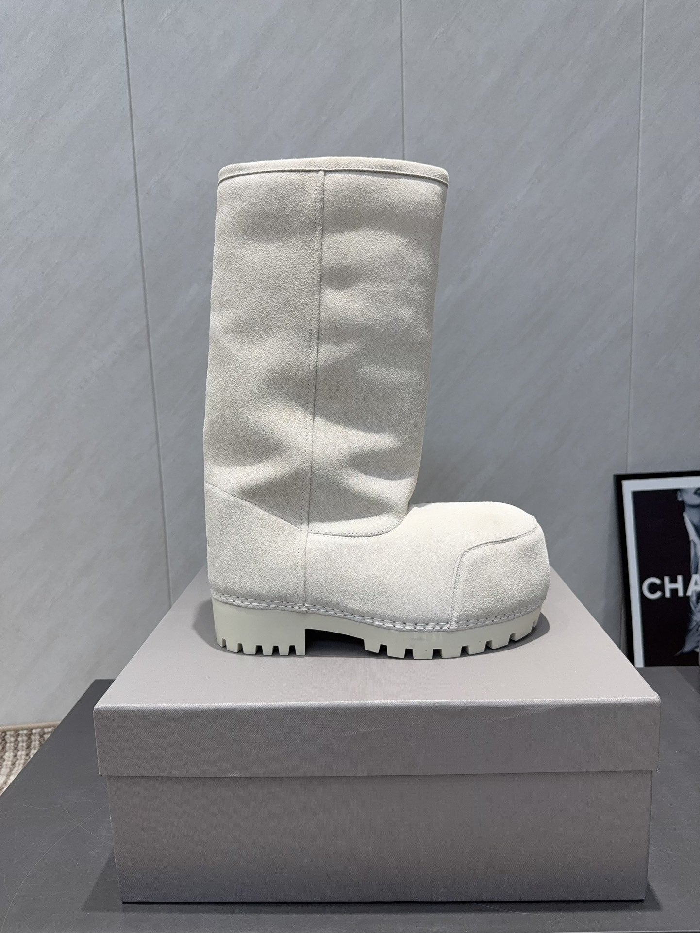 BALENCIAGA 25S BOOTS PLATFORM HEEL IN WHITE SUEDE STYLE 3 - 35