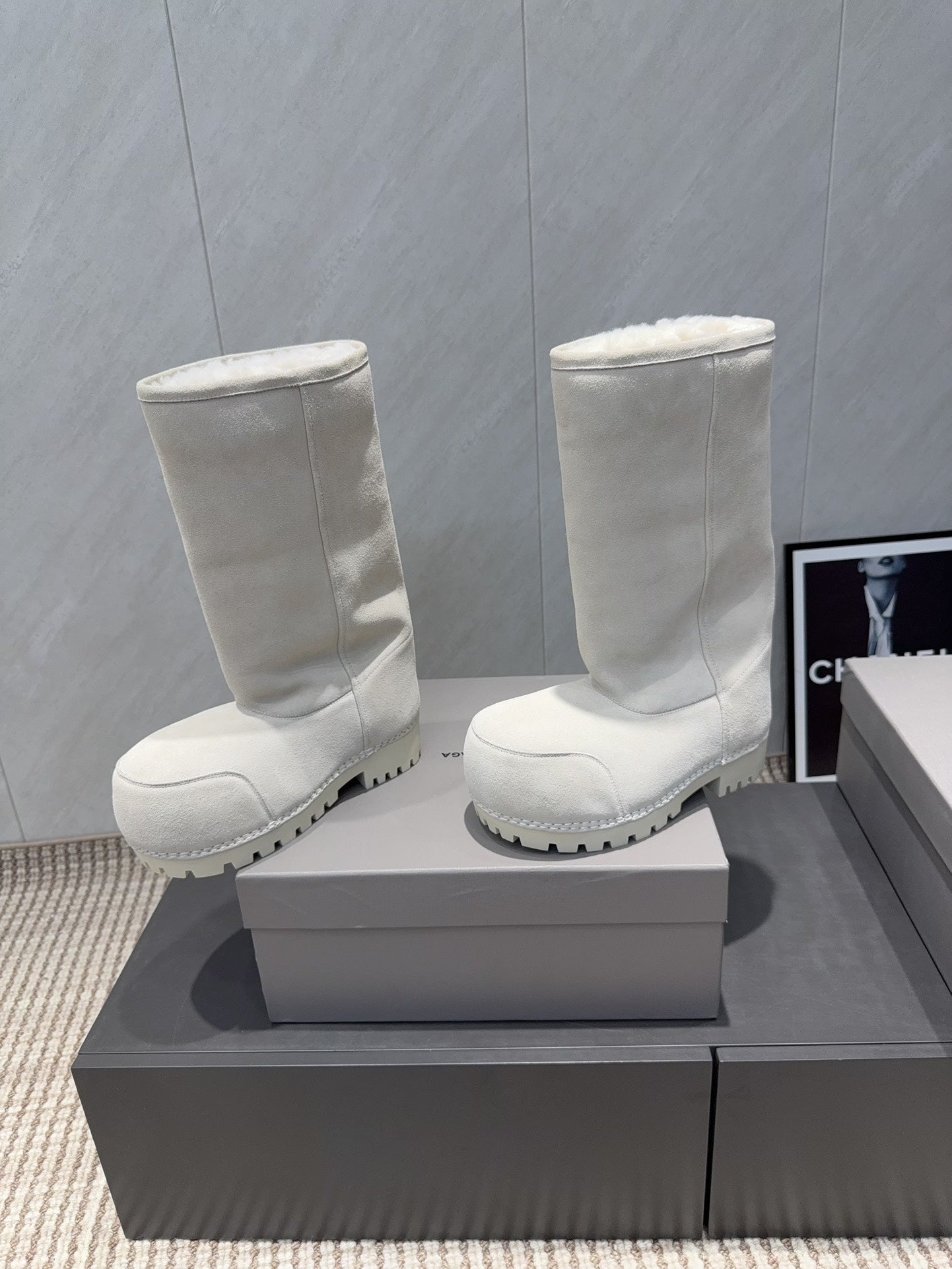 BALENCIAGA 25S BOOTS PLATFORM HEEL IN WHITE SUEDE STYLE 3 - 35