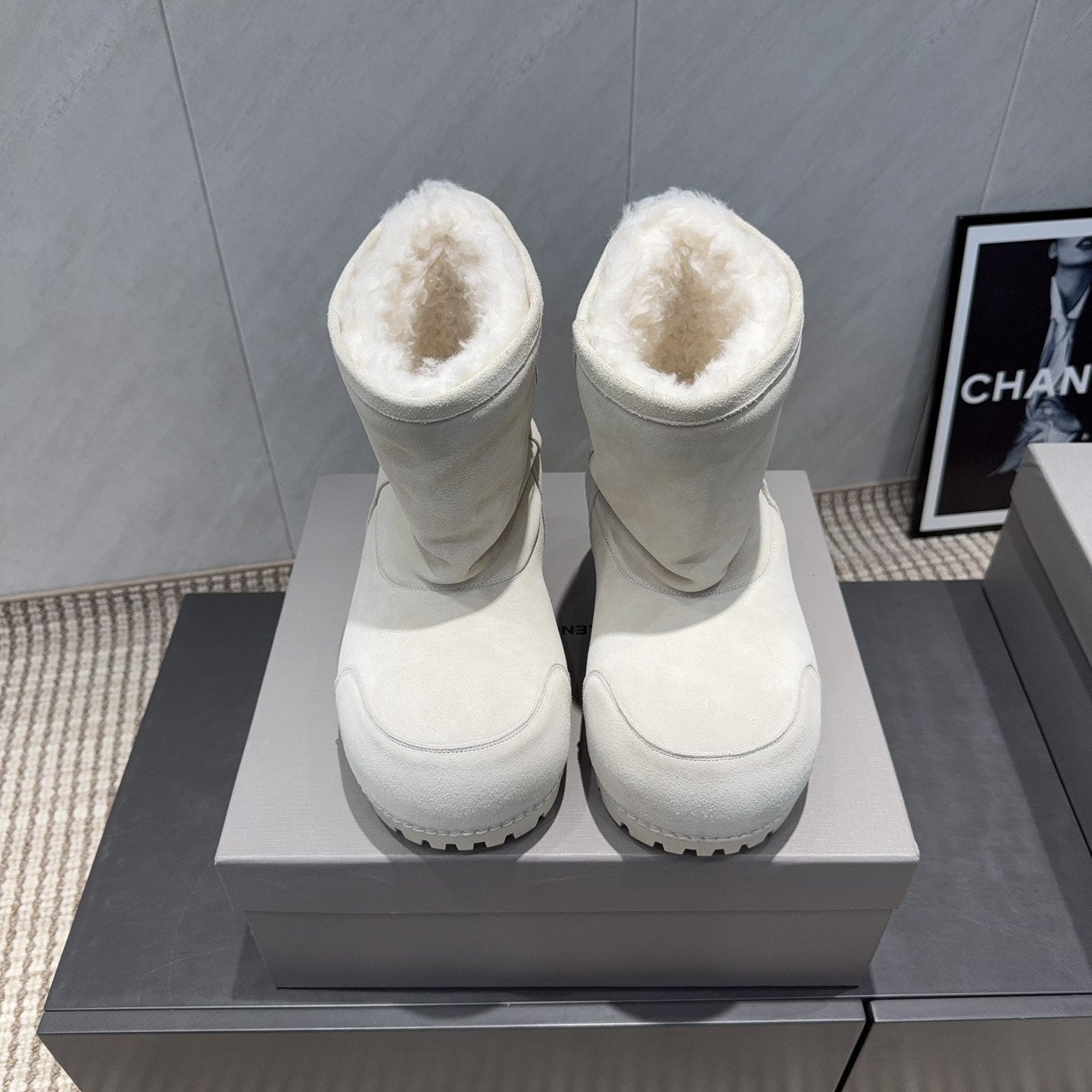 BALENCIAGA 25S LOW ANKLE BOOTS PLATFORM HEEL IN WHITE SUEDE STYLE 2 - 35