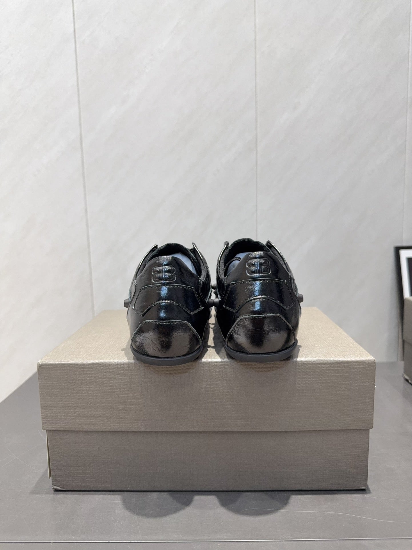 BALENCIAGA 25S SNEAKER IN BLACK CALFSKIN - 35