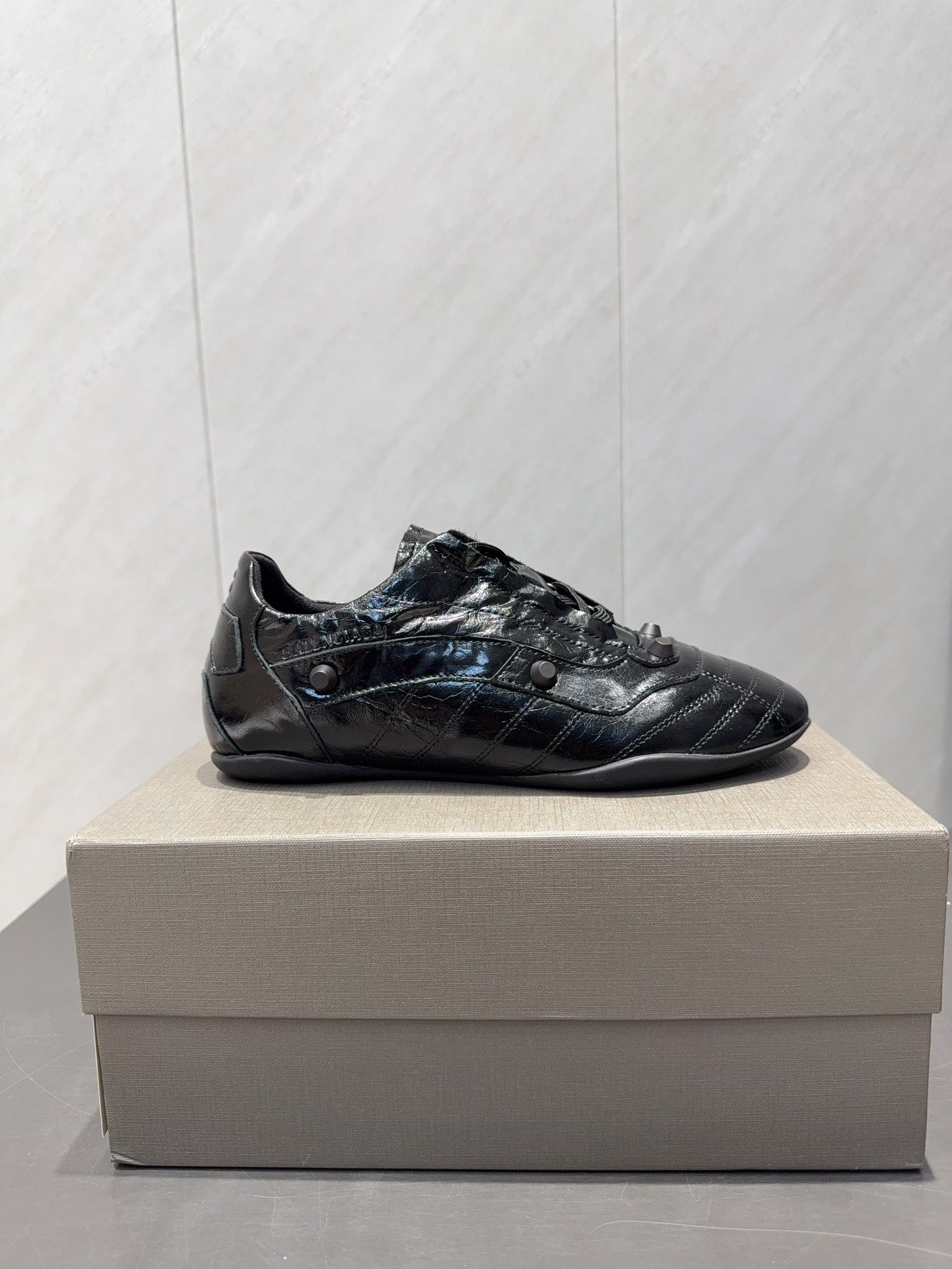 BALENCIAGA 25S SNEAKER IN BLACK CALFSKIN - 35