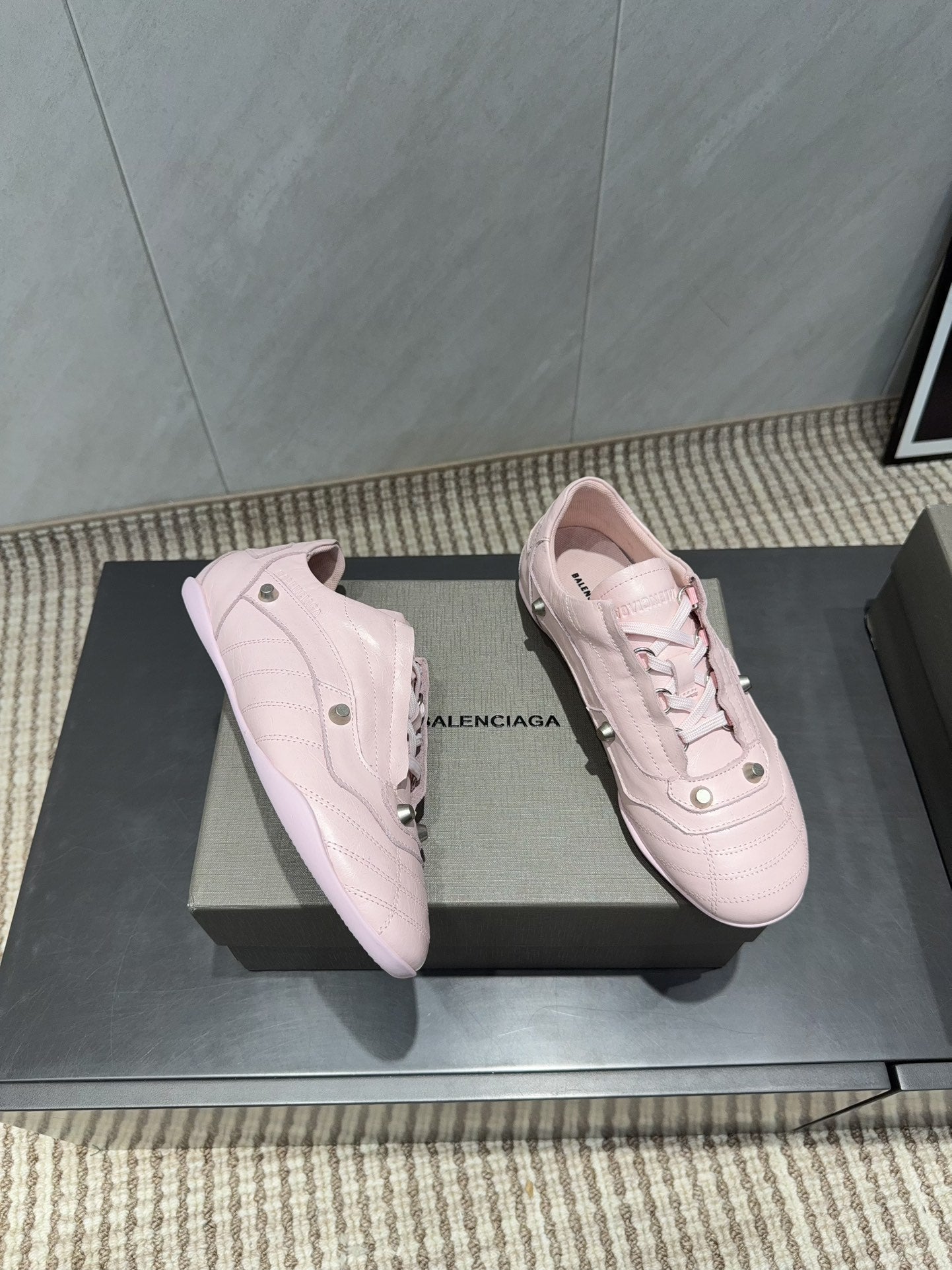 BALENCIAGA 25S SNEAKER IN LIGHT PINK CALFSKIN - 35