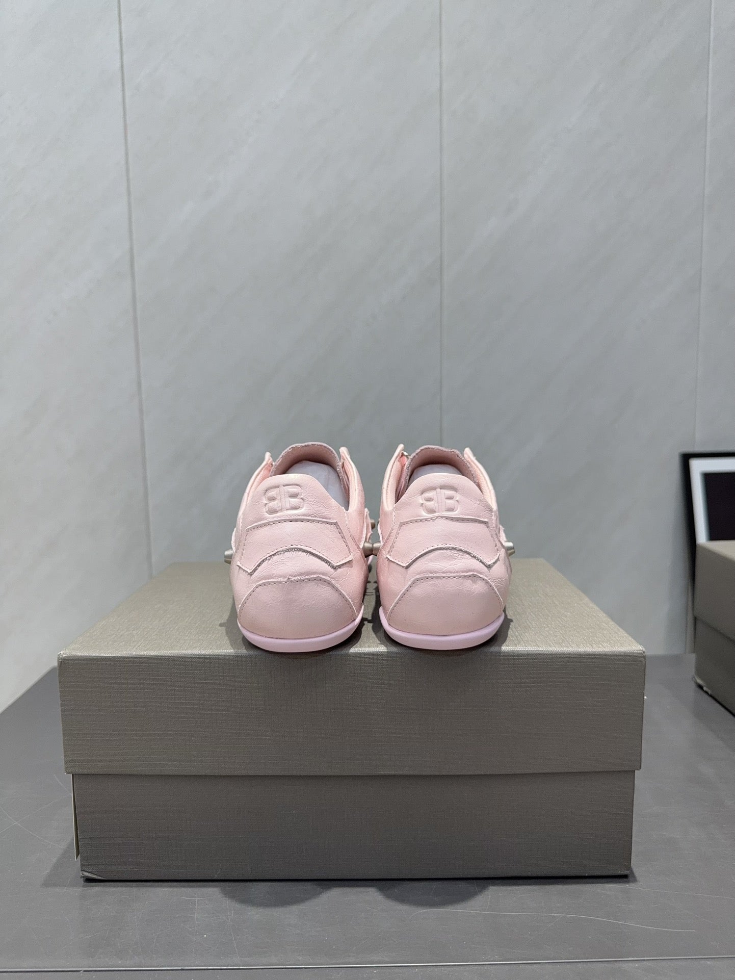 BALENCIAGA 25S SNEAKER IN LIGHT PINK CALFSKIN - 35