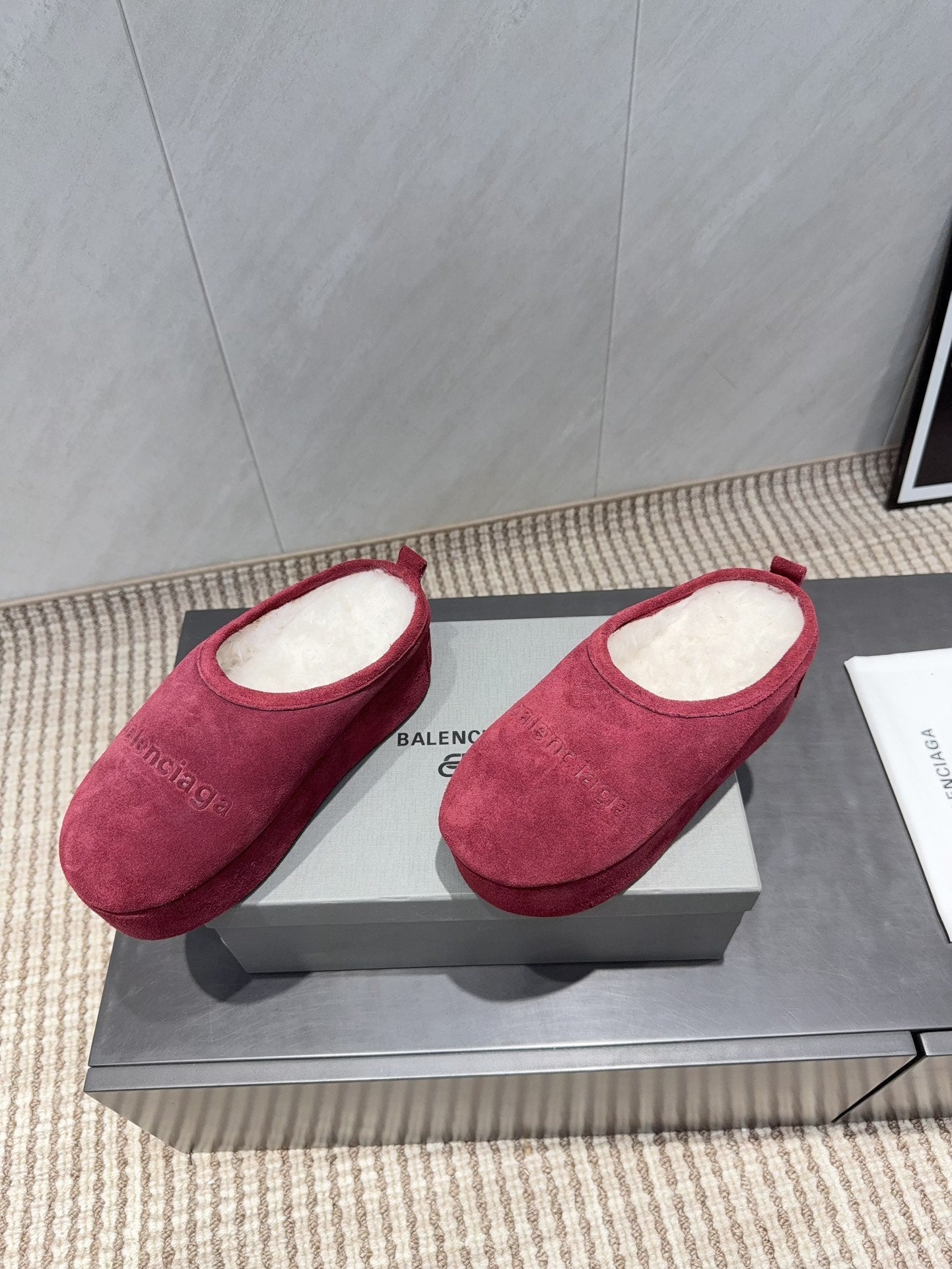 BALENCIAGA 25S AURALEE SLIP-ON 50 MM IN DEEP WINE RED SUEDE STYLE 2 - 35