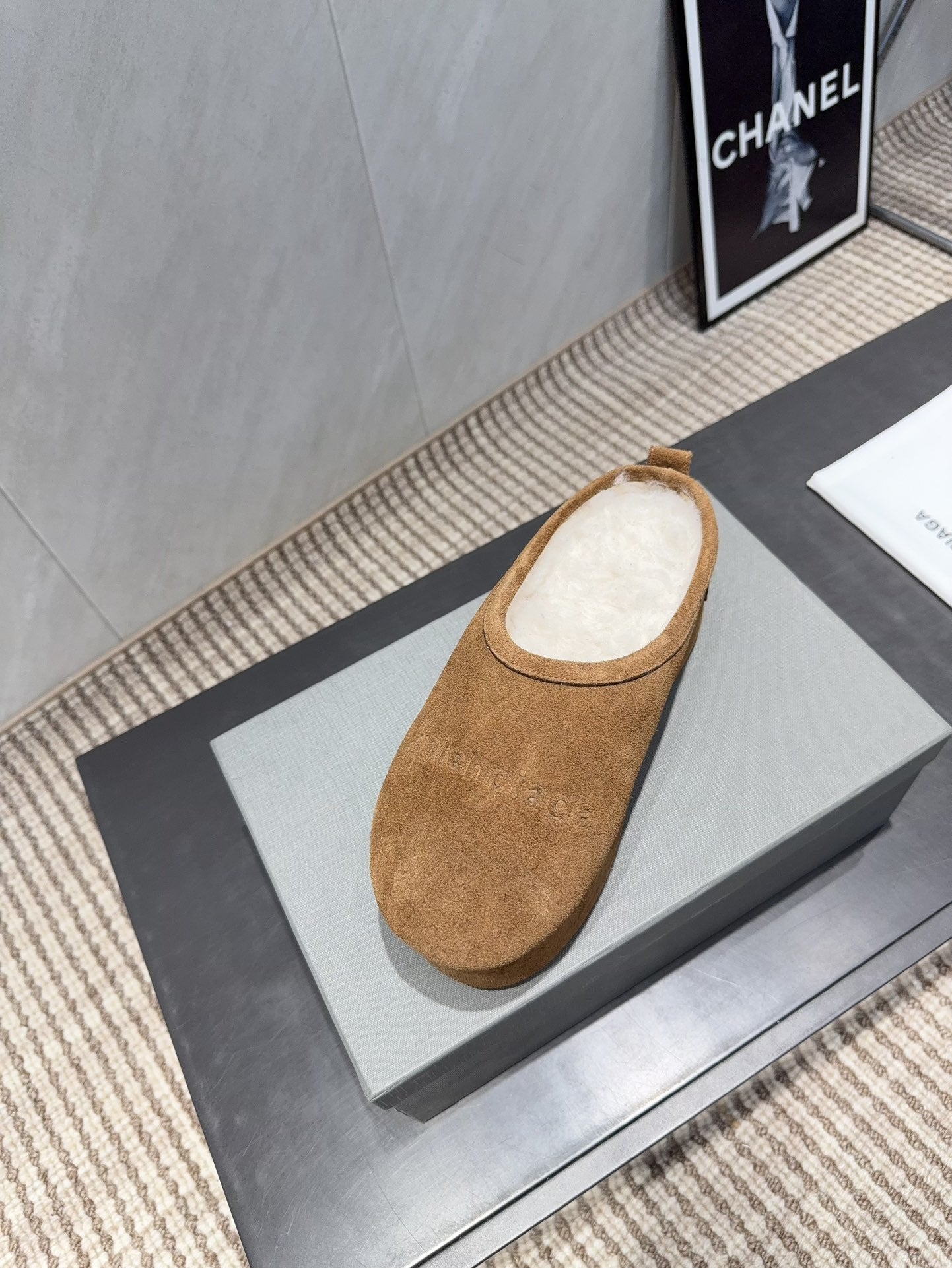 BALENCIAGA 25S AURALEE SLIP-ON 50 MM IN LIGHT BROWN SUEDE STYLE 1 - 35