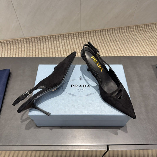 ЖІНОЧІ ТУФЛІ PRADA 26S НА ВИСОКИХ ПІДБОРАХ (75 ММ) З ЗАГОСТРЕНИМ НОСКОМ ТА РЕМІНЦЕМ ЗЗАДУ, ЧОРНА ЗАМША