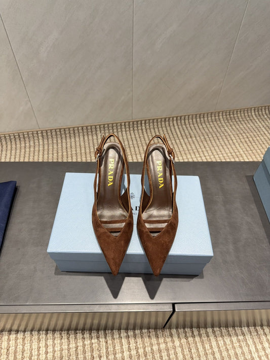 Гостроносі туфлі-слінгбеки PRADA 26S на підборах 75 мм із темно-коричневої замші