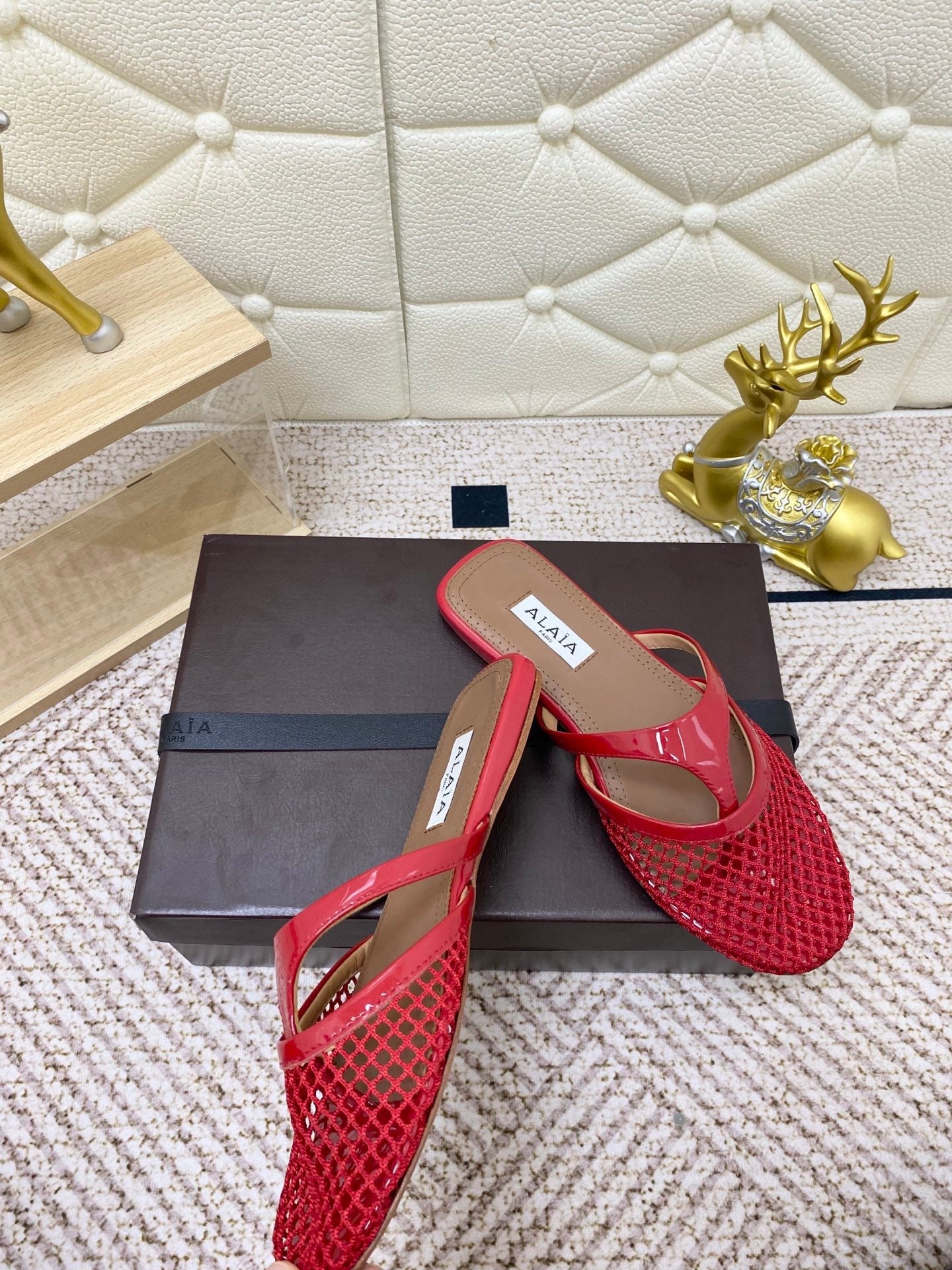 ALAIA BREATHABLE FLAT-TOE MULES 25S IN RED CALFSKIN - 35