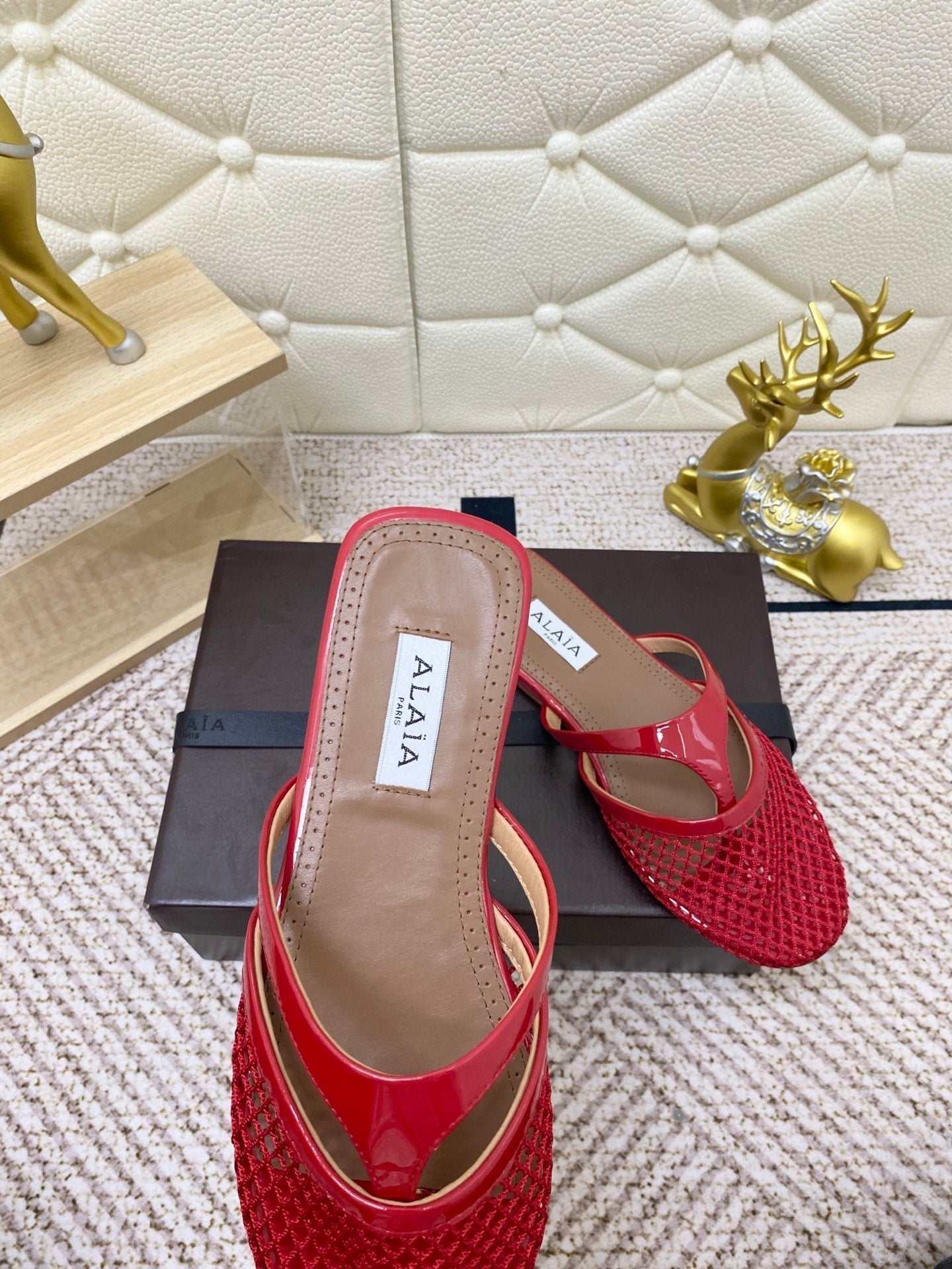 ALAIA BREATHABLE FLAT-TOE MULES 25S IN RED CALFSKIN - 35