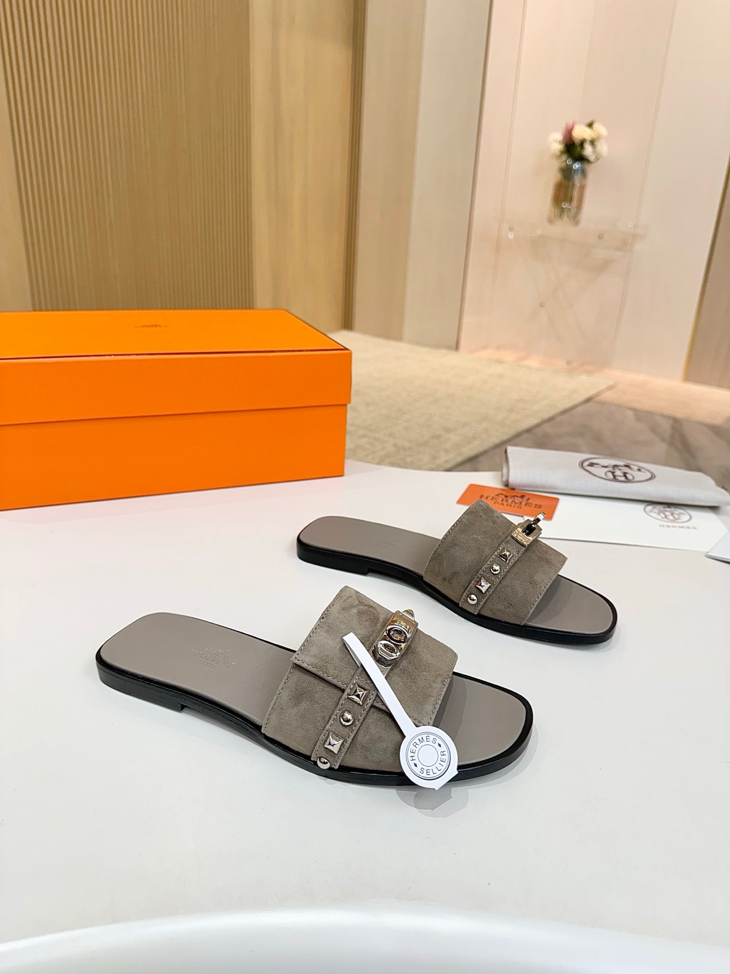 HM 26S GIULIA SANDAL IN GREY SUEDE AND CALFSKIN SILVER HARDWAREC