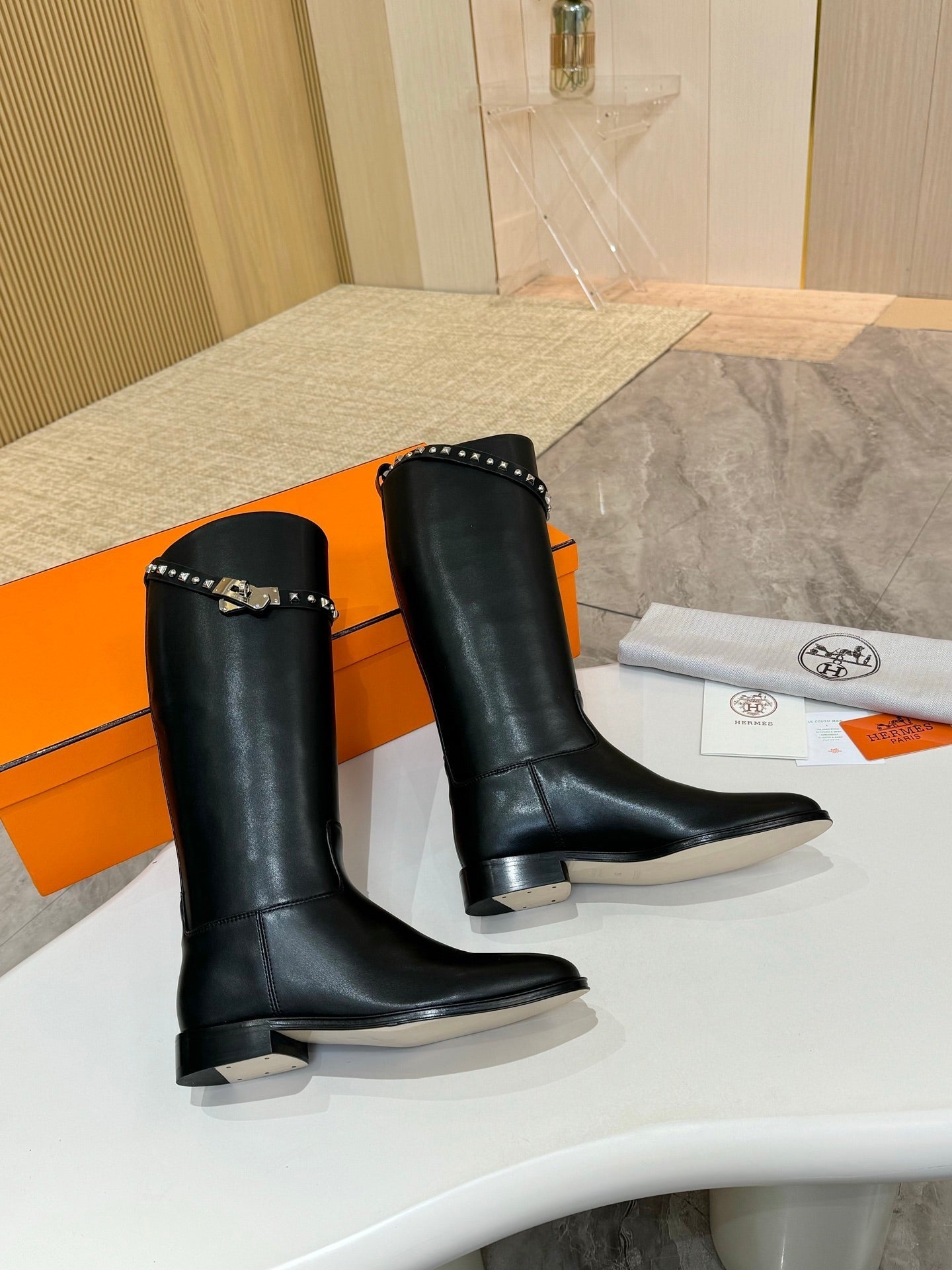 HM 25S KNEE-HIGH FLAT BOOTS IN BLACK LAMBSKIN WITH SILVER HARDWARE - 34