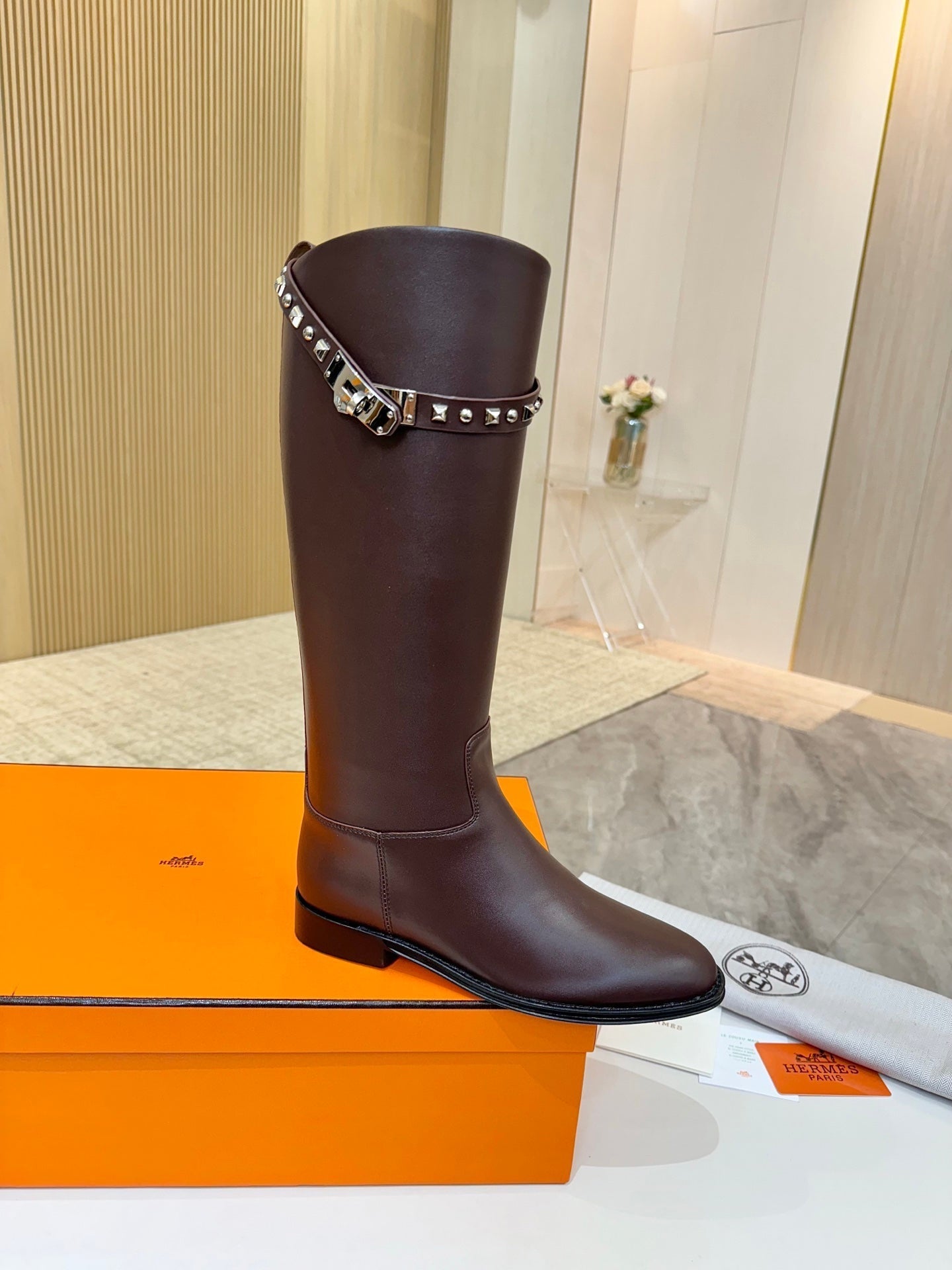 HM 25S KNEE-HIGH FLAT BOOTS IN DARK BROWN LAMBSKIN WITH SILVER HARDWARE - 34