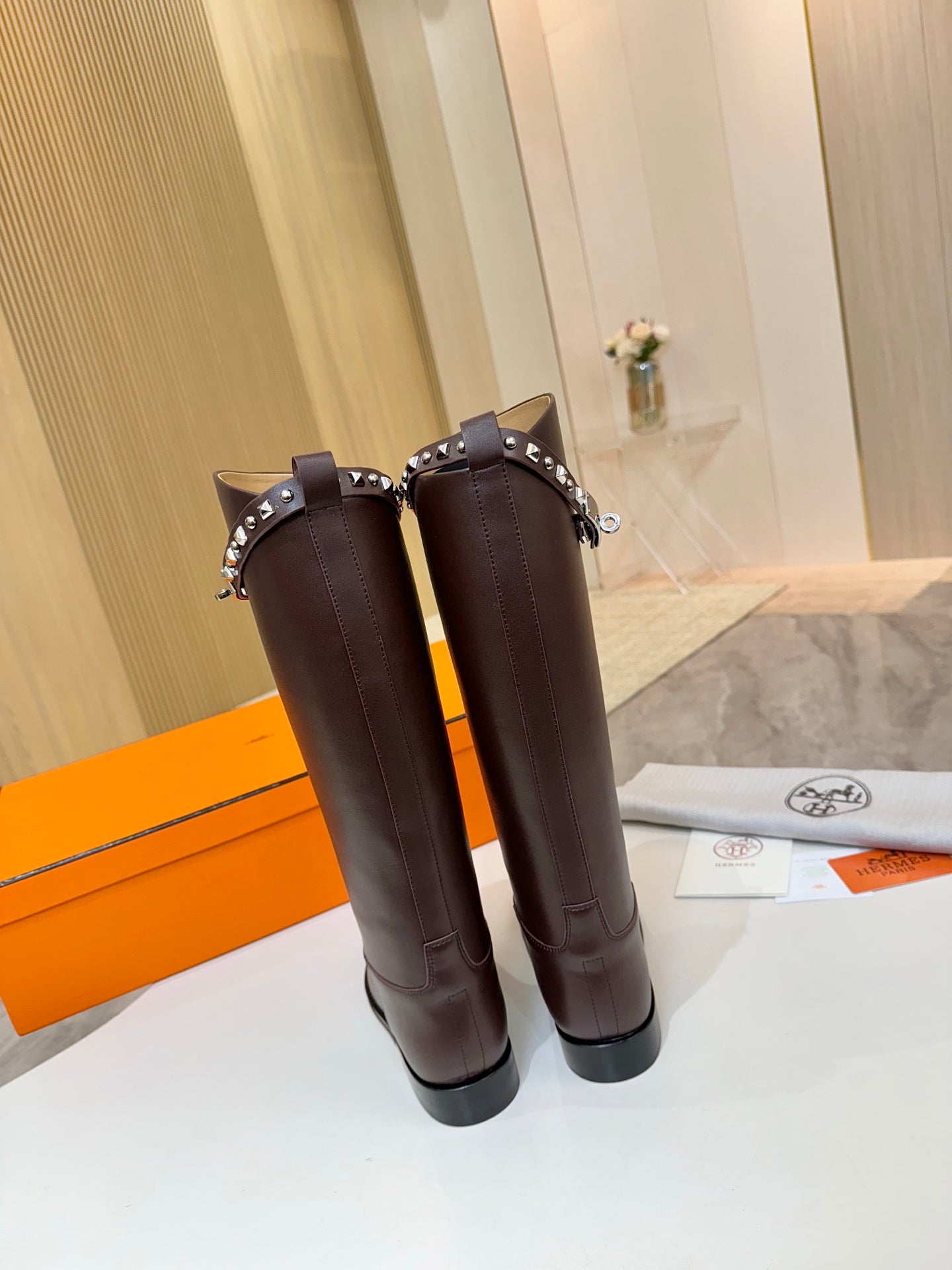 HM 25S KNEE-HIGH FLAT BOOTS IN DARK BROWN LAMBSKIN WITH SILVER HARDWARE - 34