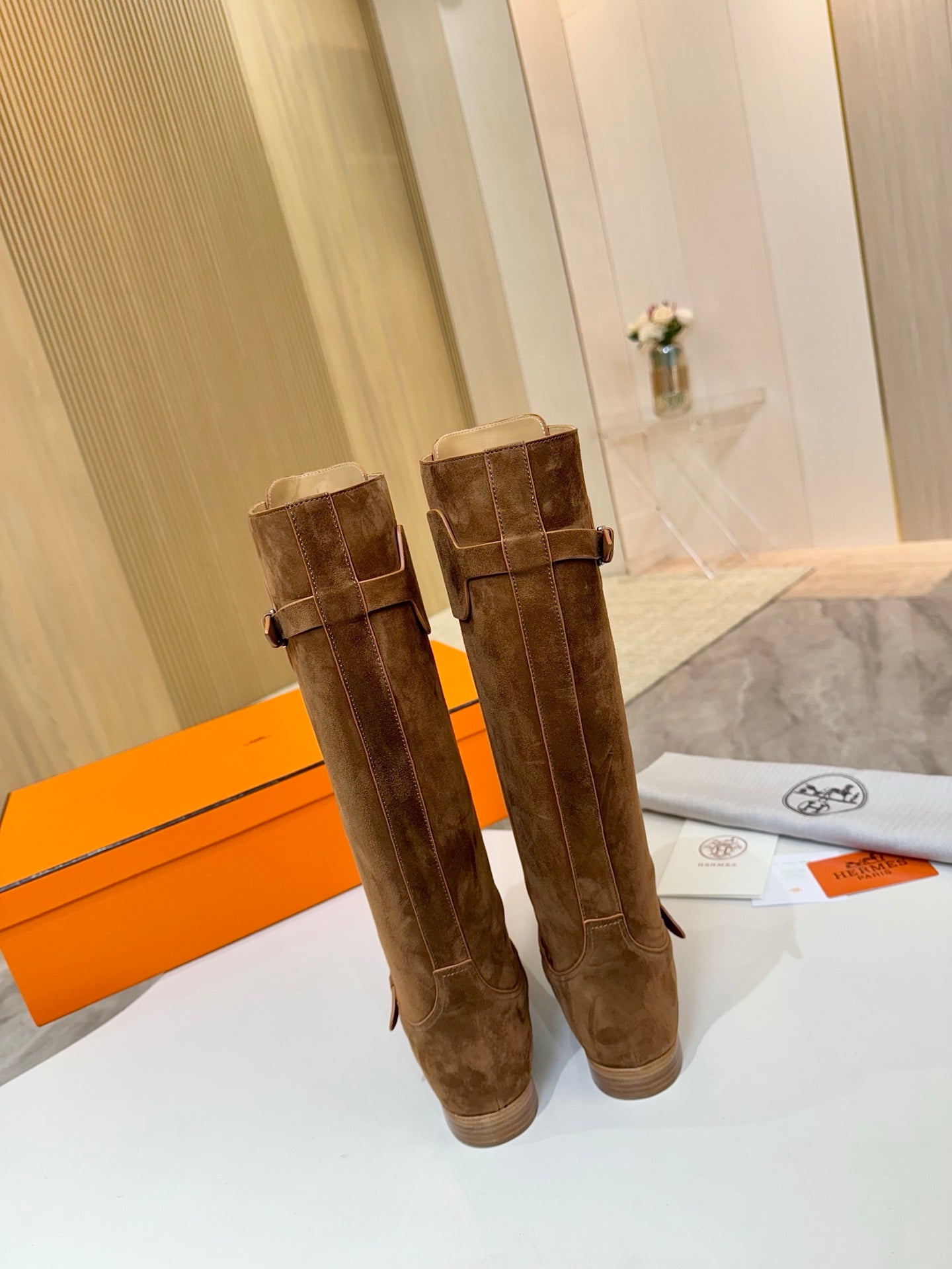 HM 25S RIDING BOOTS IN BROWN SUEDE WITH SILVER HARDWARE - 34