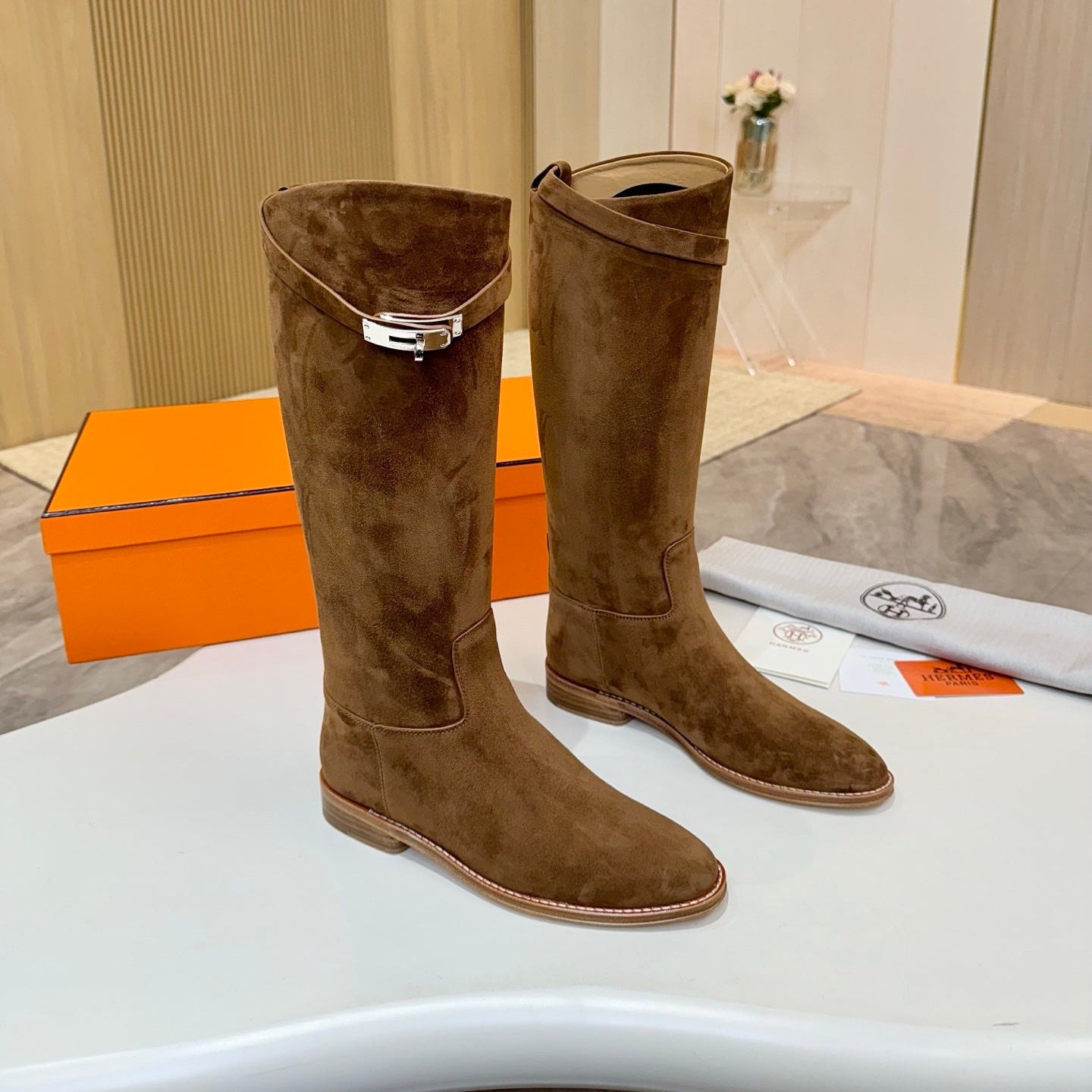 HM 25S JUMPING KNEE-HIGH BOOTS IN BROWN SUEDE WITH SILVER HARDWARE - 34