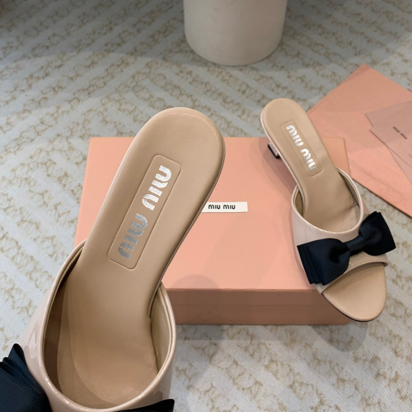 Nude Beige Mid - Heels With Black Bow Calfskin - 35