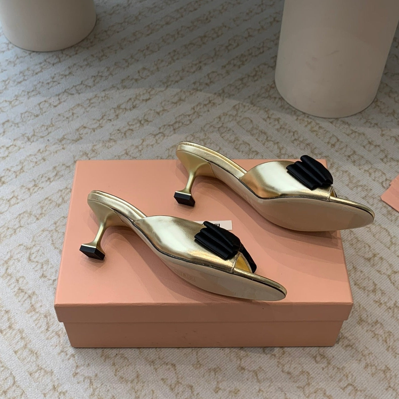 Metallic Gold Mid - Heels With Black Bow Calfskin - 35