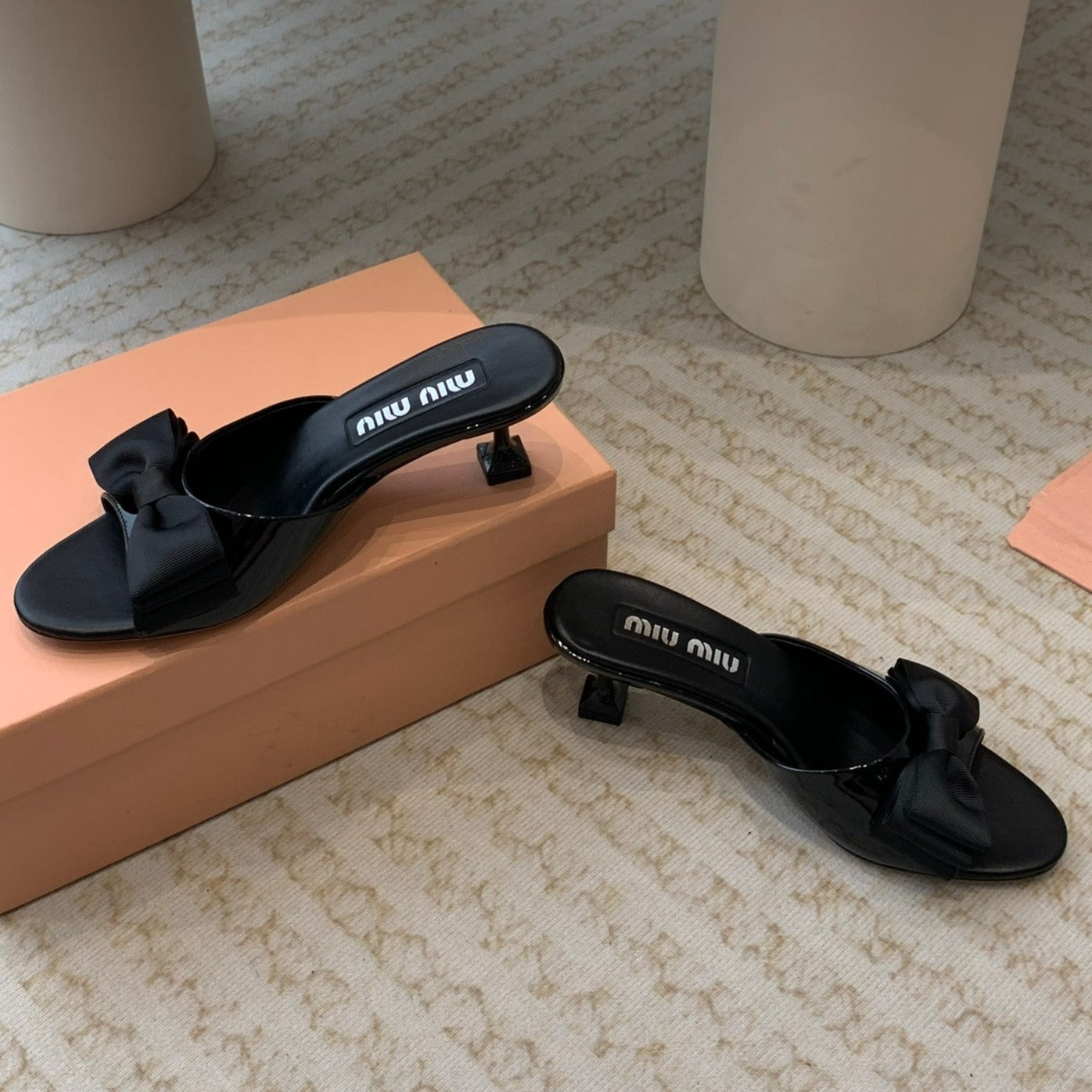 Black Mid - Heels With Black Bow Calfskin - 35