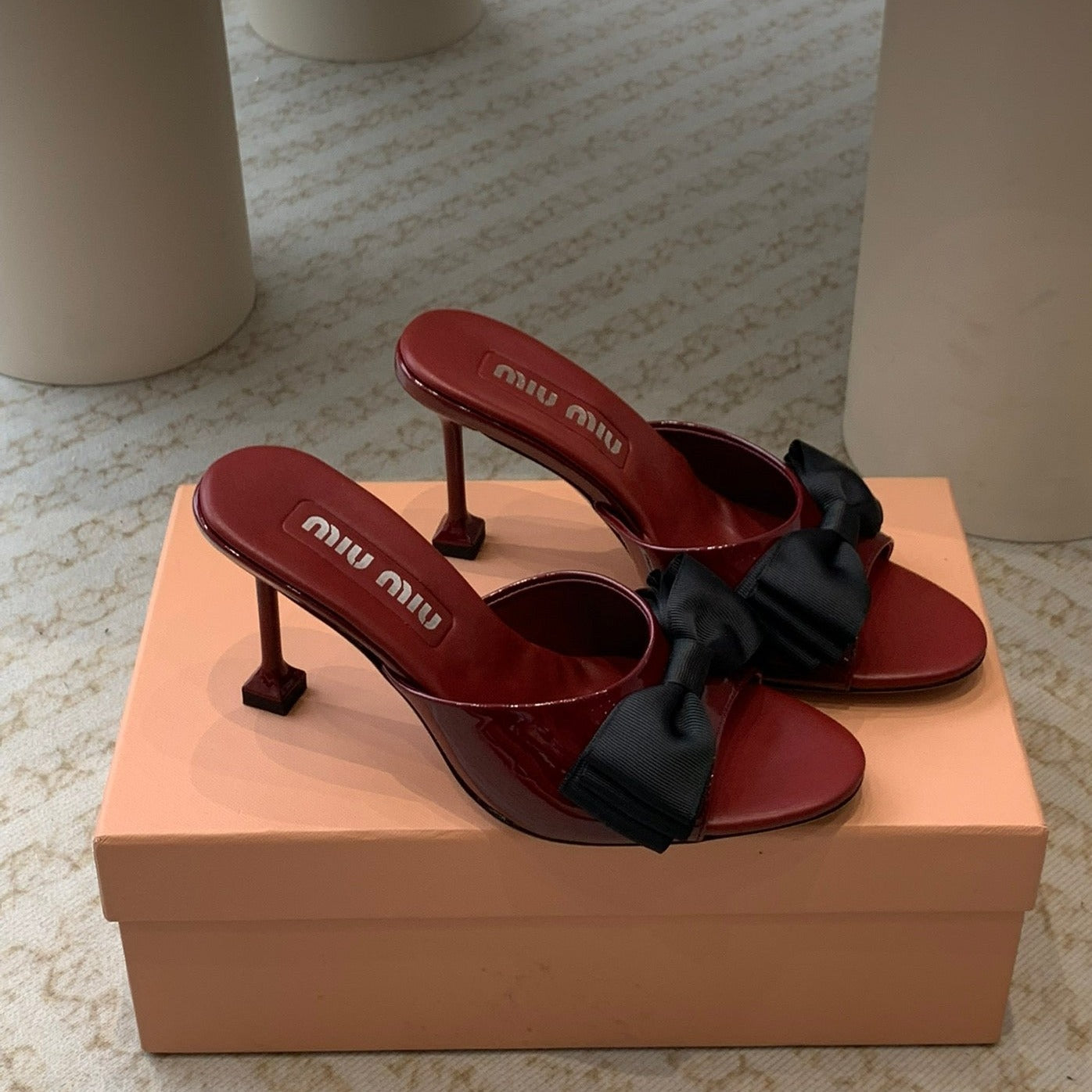 Ruby High - Heels With Black Bow Calfskin - 35