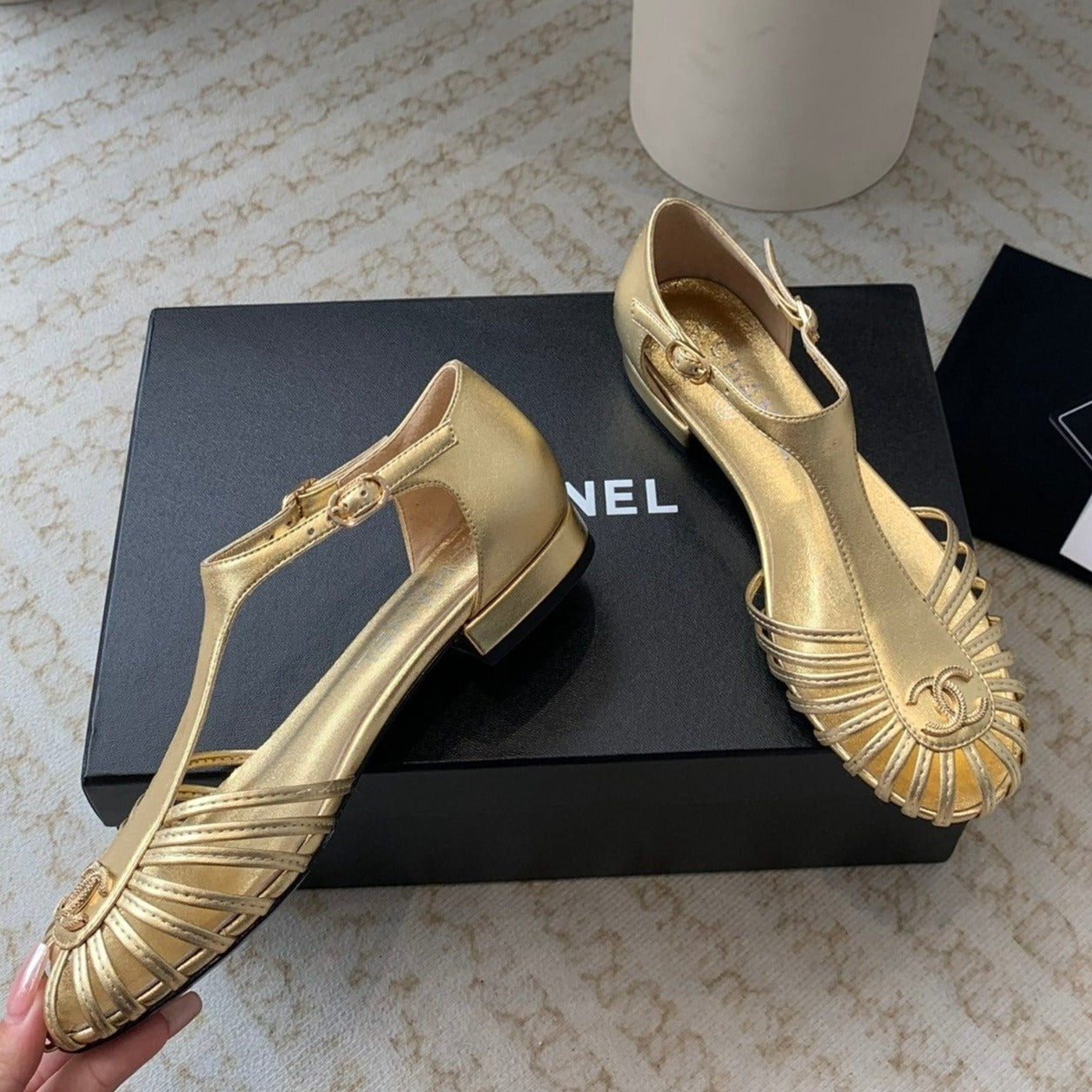Summer New Hollow Roman Sandals Gold Sheepskin - 35