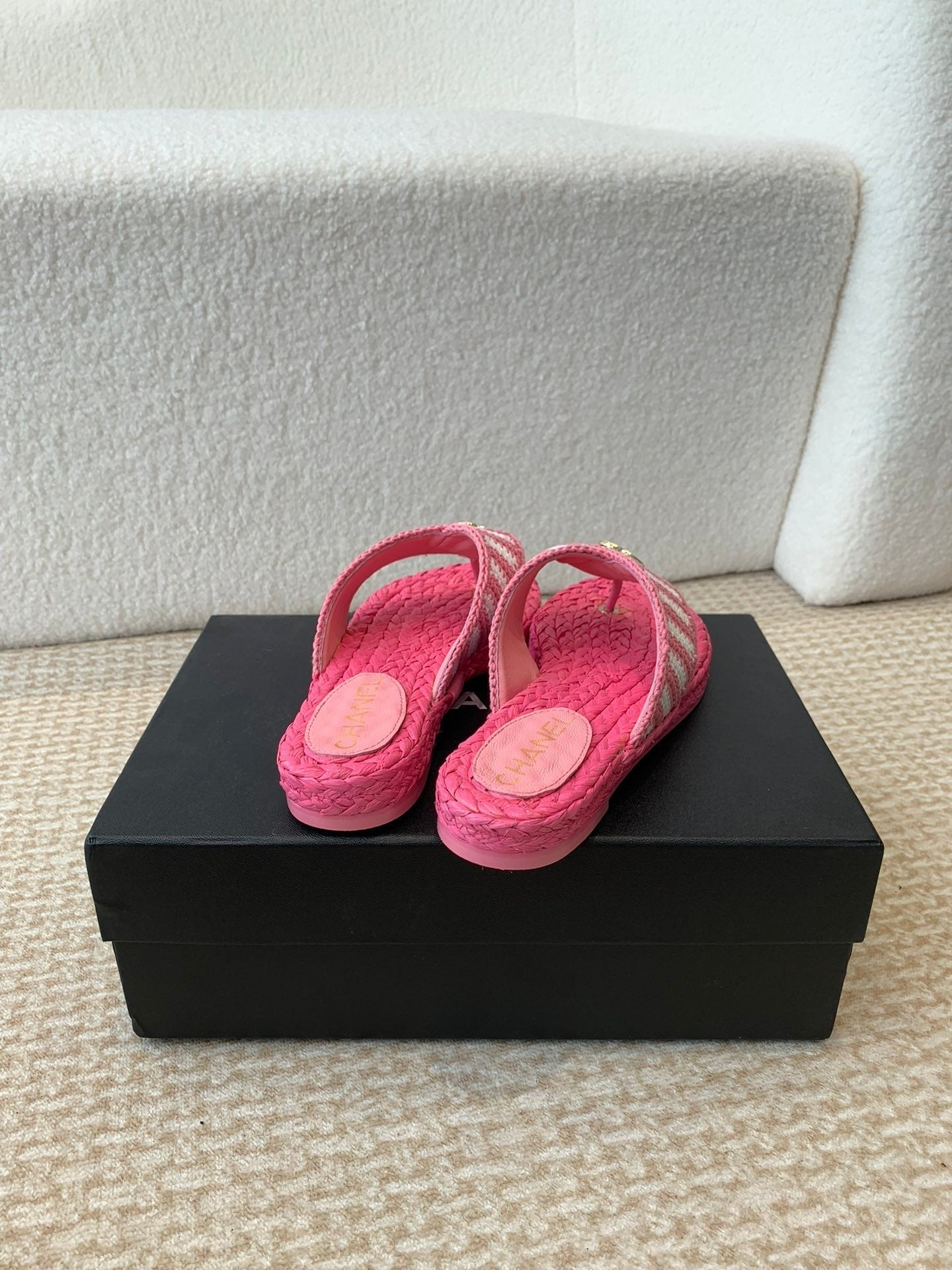 Double C Hottest Knit Flip-Flops Bright Pink - 35