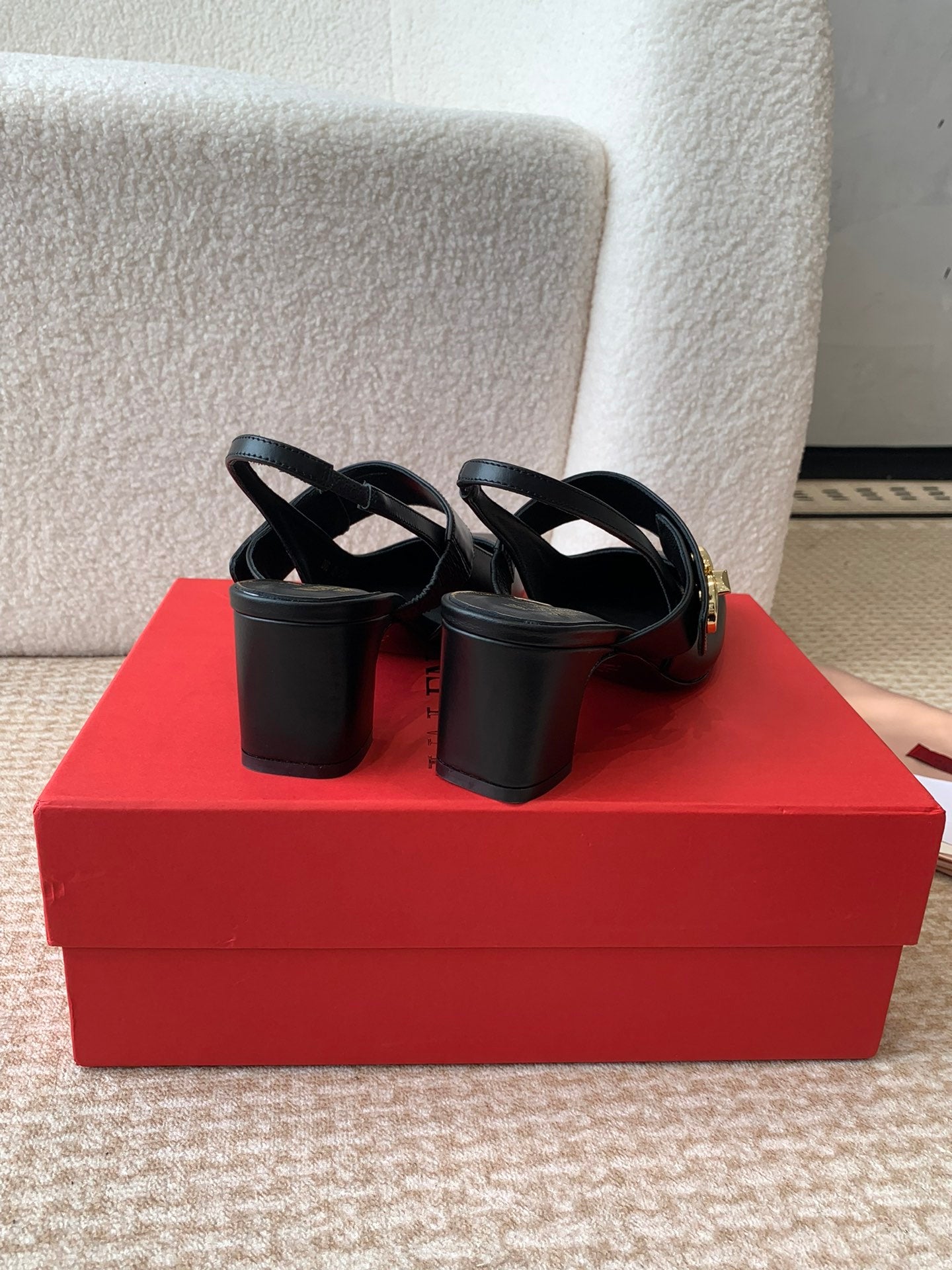 VLOGO LOCKER MARY-JANE SLINGBACK PUMPS IN BLACK CALFSKIN 65 MM - 35