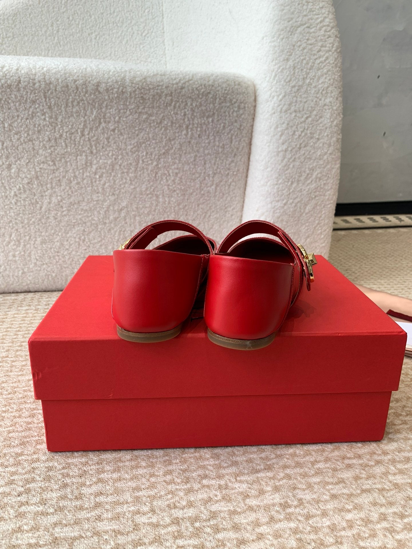 VLOGO LOCKER MARY-JANE BALLERINA IN CRIMSON RED CALFSKIN - 35