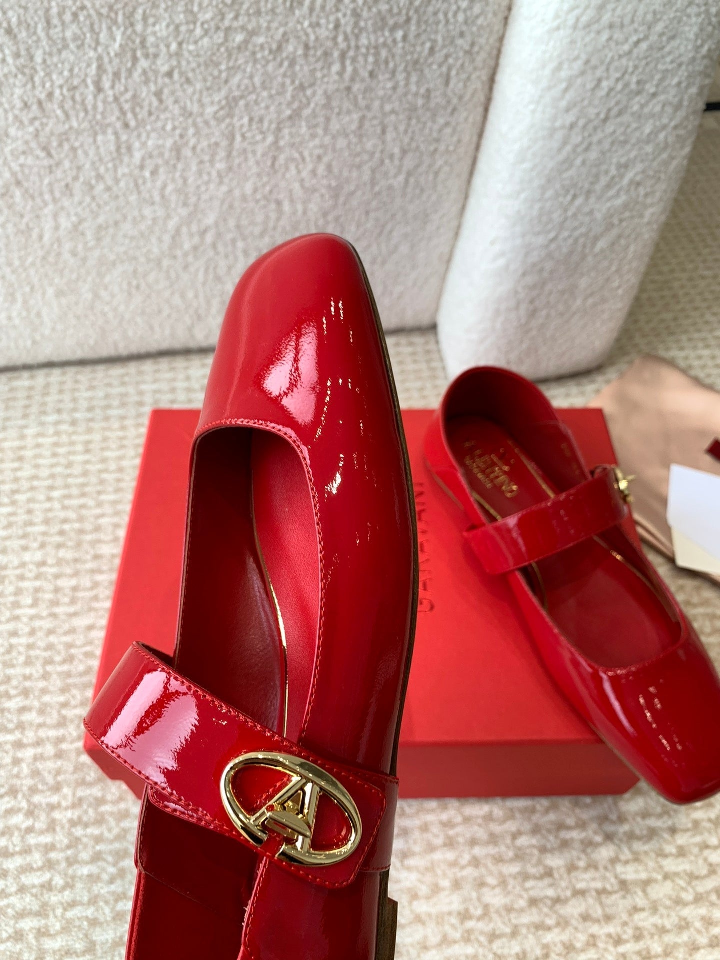 VLOGO LOCKER MARY-JANE BALLERINA IN CRIMSON RED CALFSKIN - 35