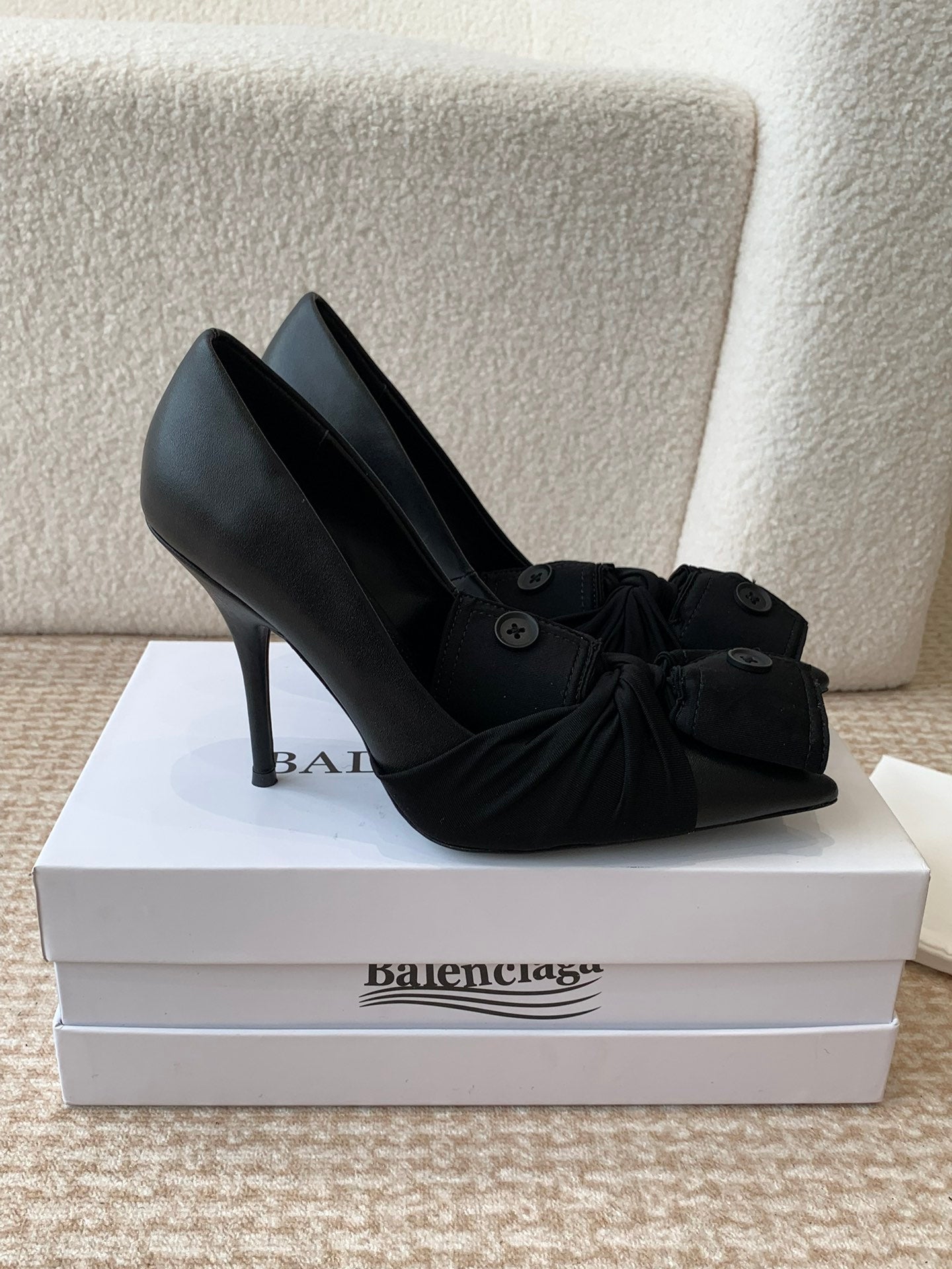 KNIFE CHEMISE HIGH PUMPS IN BLACK COTTON AND CALFSKIN - 34