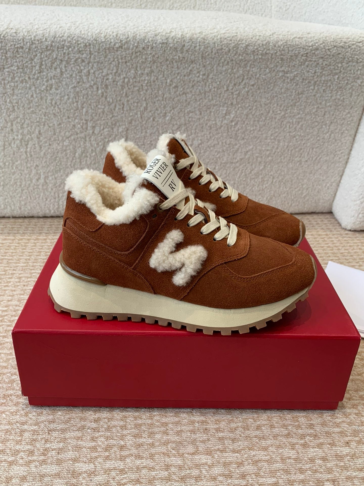 VIV' RUN SNEAKER IN BROWN SUEDE AND SHEARLING - 34
