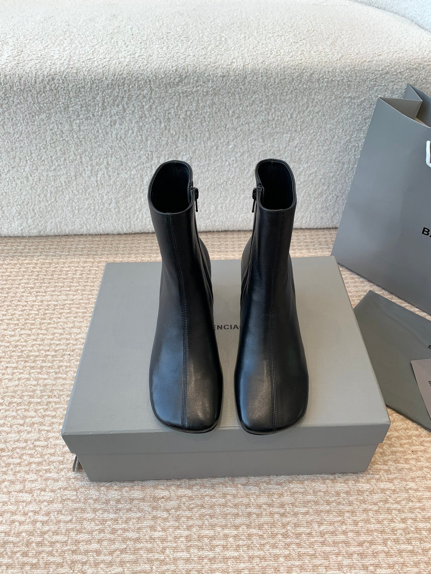 ANKLE BOOTS IN BLACK LOGO EMBOSSED SOFT SHEEPSKIN - 35