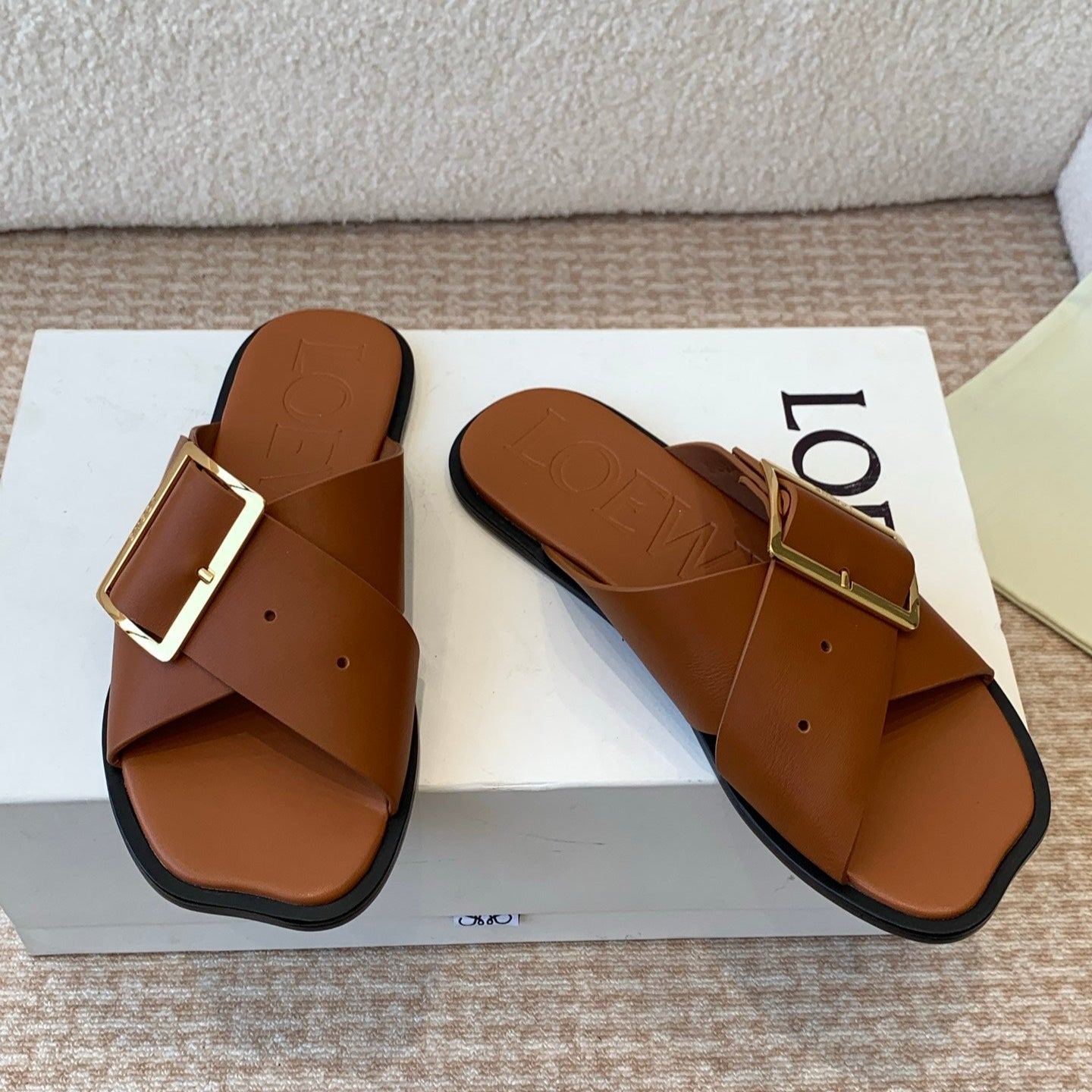 PETAL BELT FLAT SANDAL IN BRONZE BROWN CALFSKIN - 35