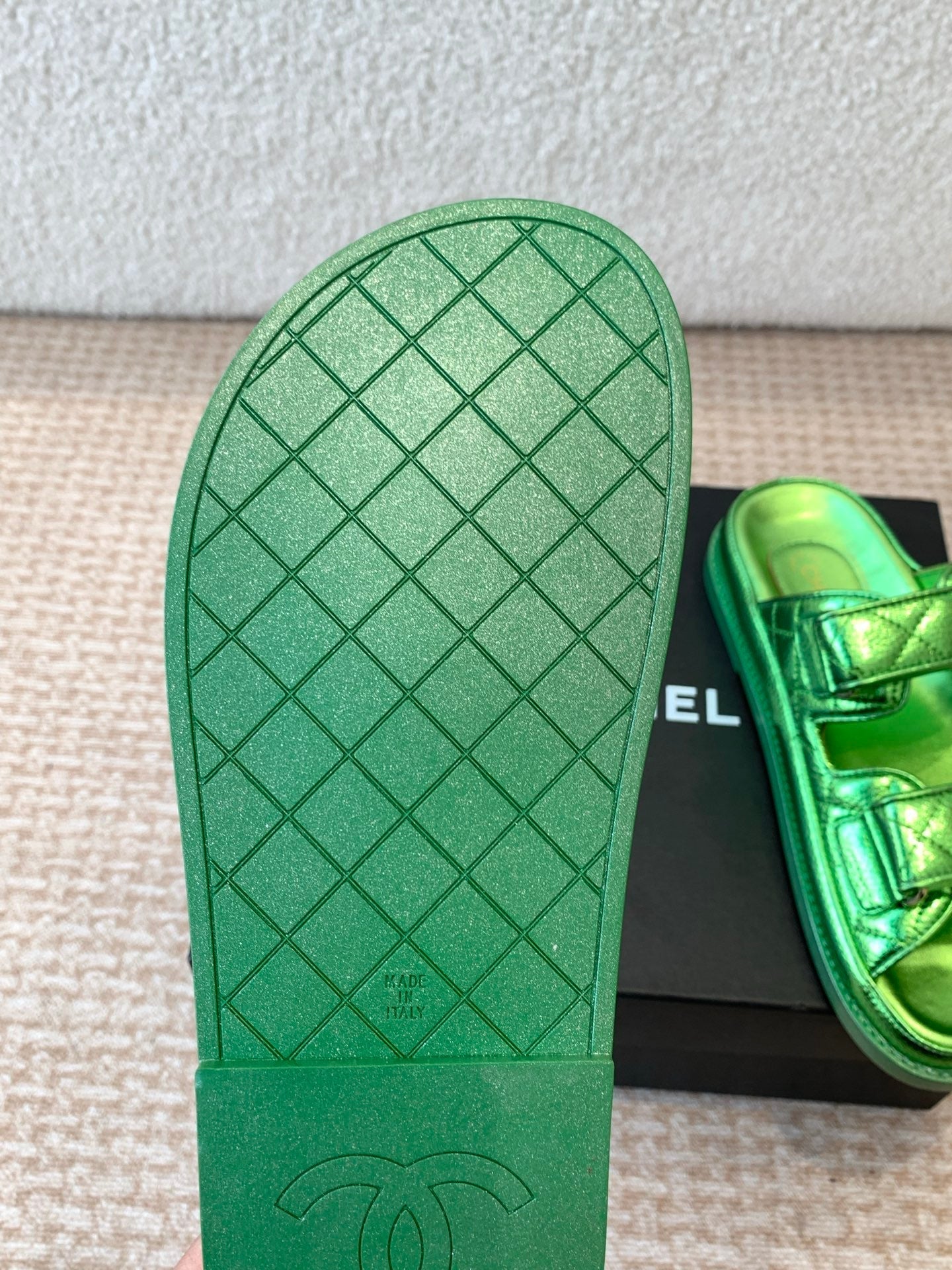 DAD SANDAL IN EMERALD GREEN SHEEPSKIN MULE - 35
