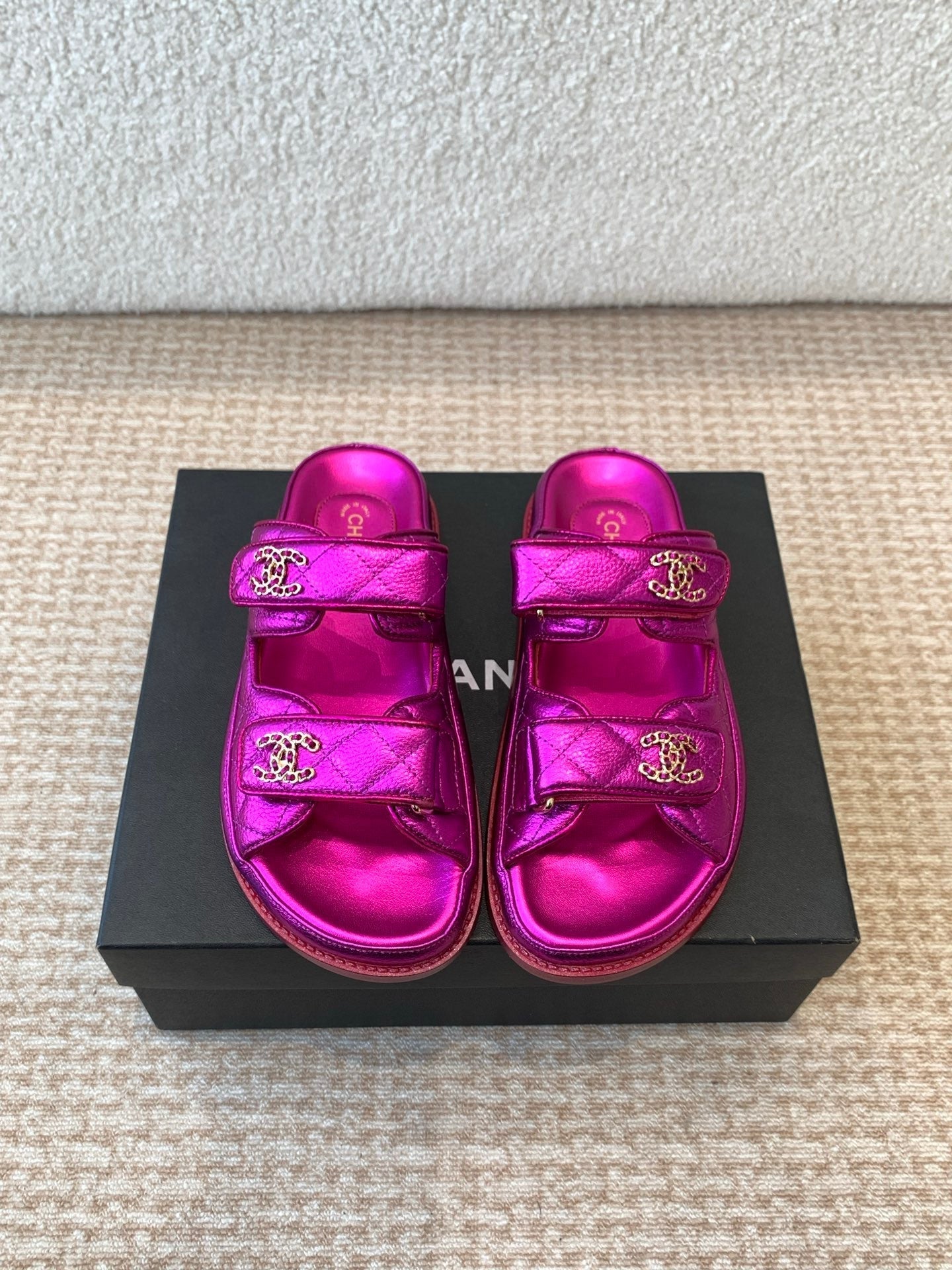 DAD SANDAL IN MAGENTA PURPLE SHEEPSKIN MULE - 35