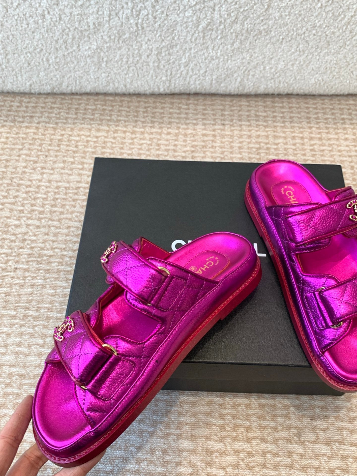 DAD SANDAL IN MAGENTA PURPLE SHEEPSKIN MULE - 35