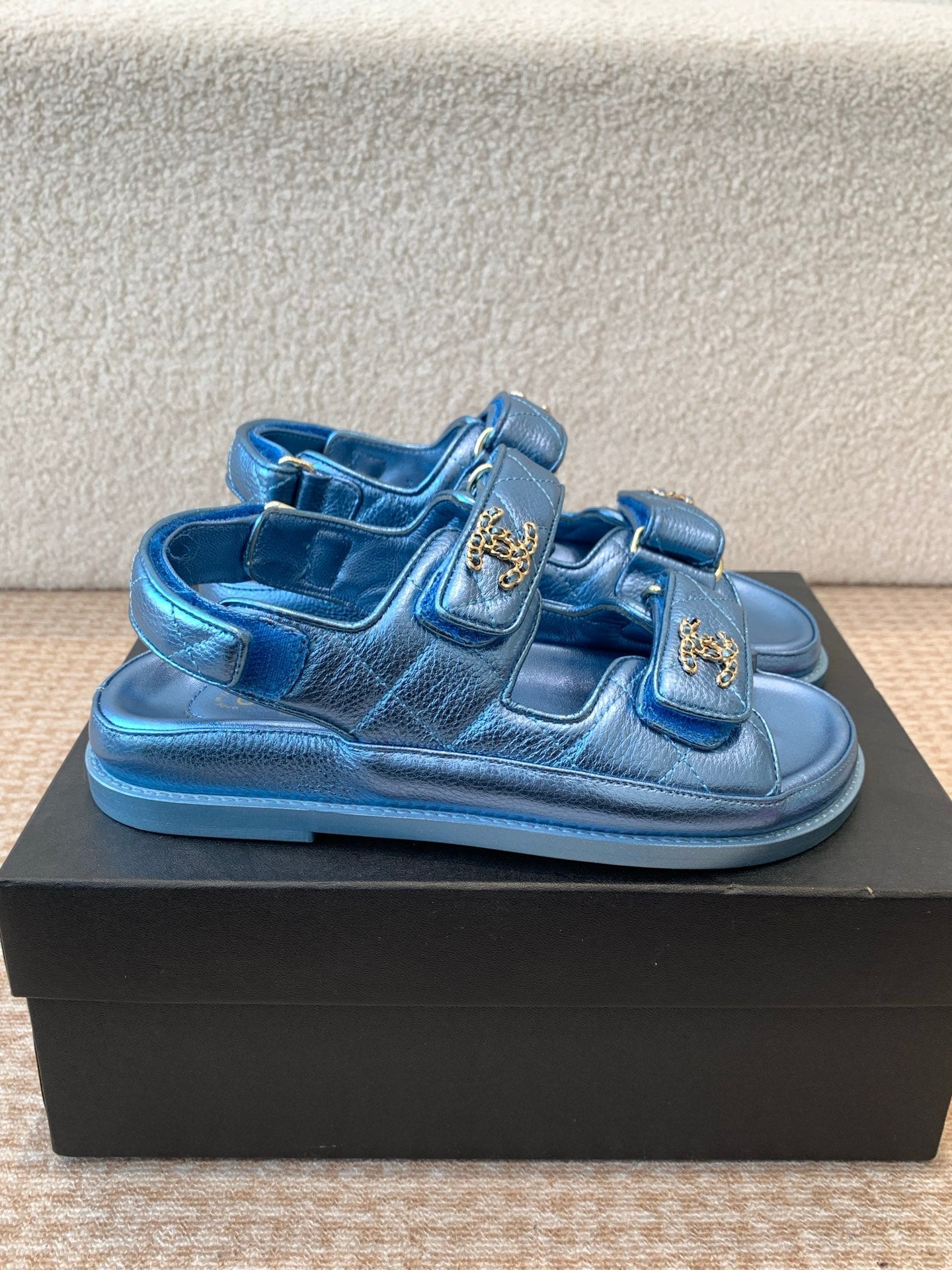 DAD SANDAL IN TEAL BLUE SHEEPSKIN - 35