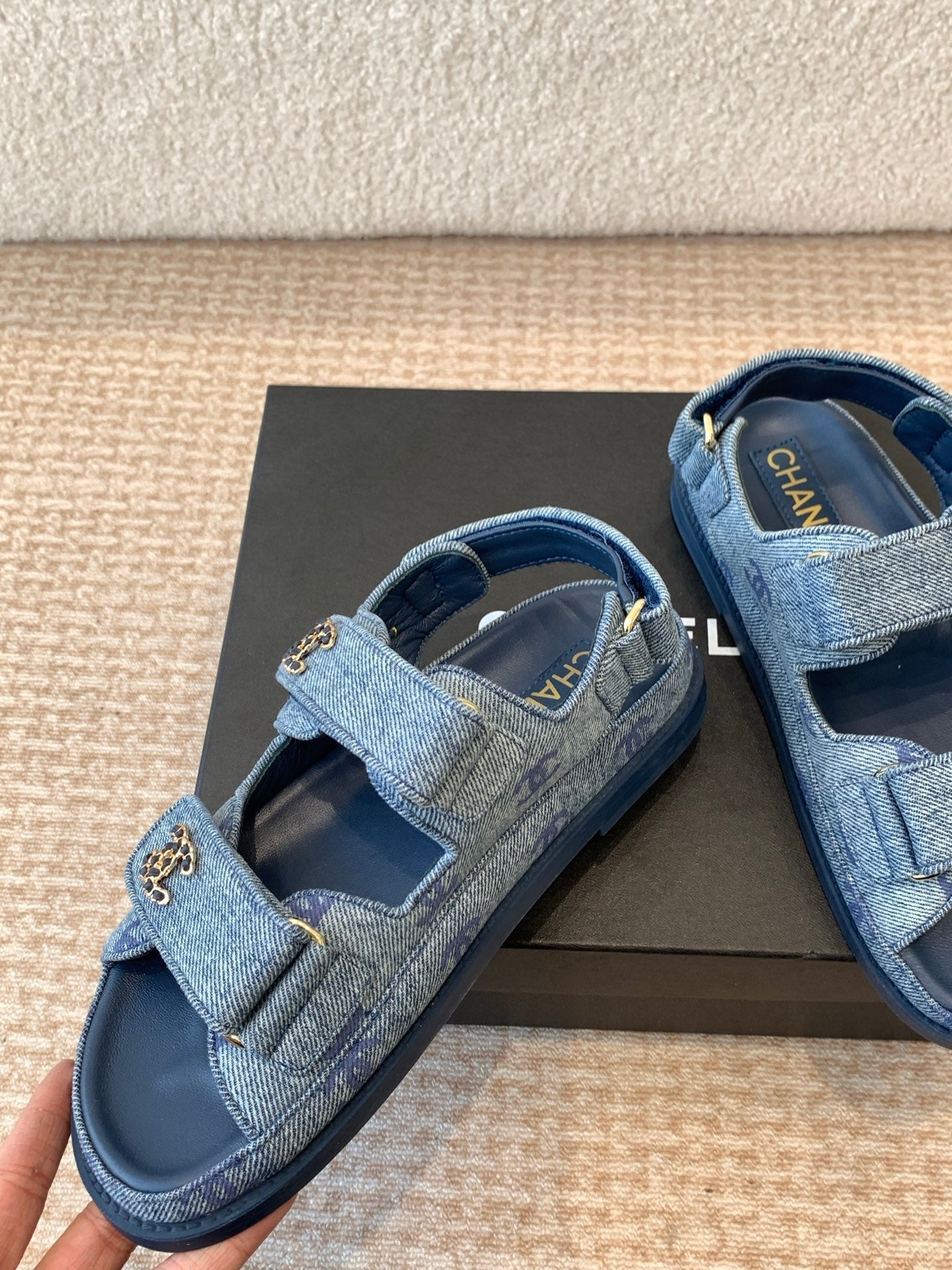 DAD SANDAL IN CLASSIC BLUE DENIM FABRIC - 35