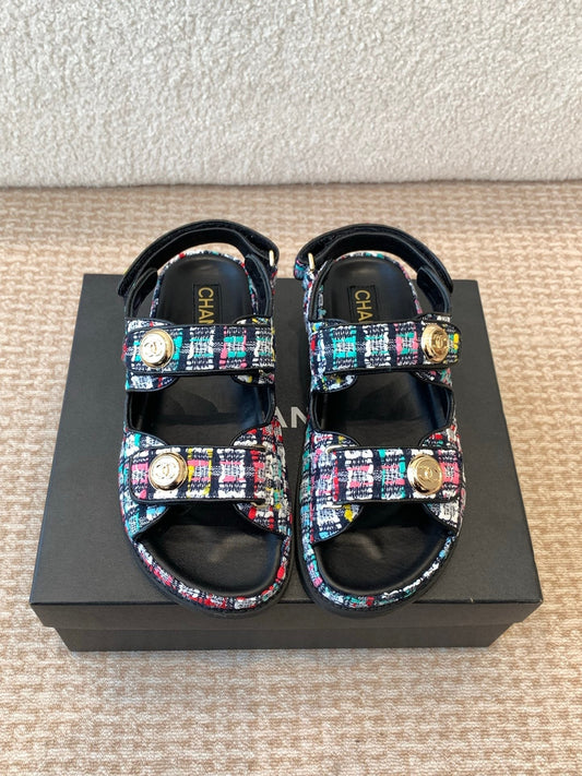 ТАТУСЕВІ САНДАЛІ З КОЛЬОРОВОЇ ТКАНИНИ - 35