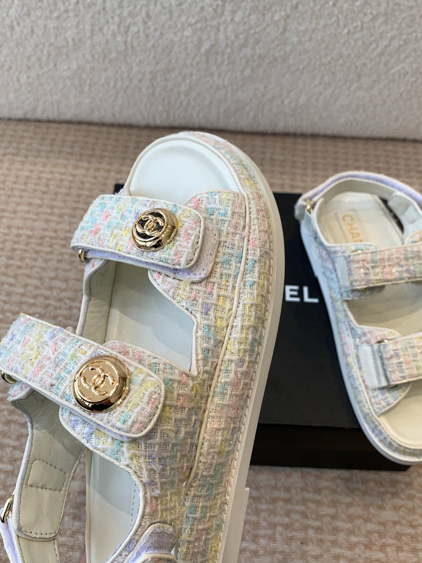 DAD SANDAL IN WHITE MIX COLORFUL FABRIC - 35