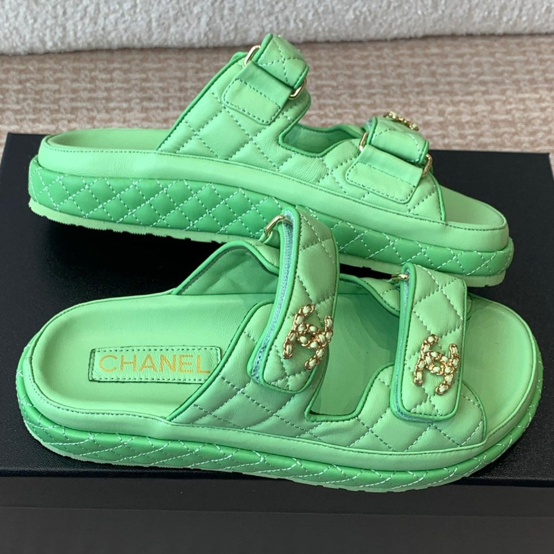 DAD SANDAL IN TEA GREEN CALFSKIN MULE - 35