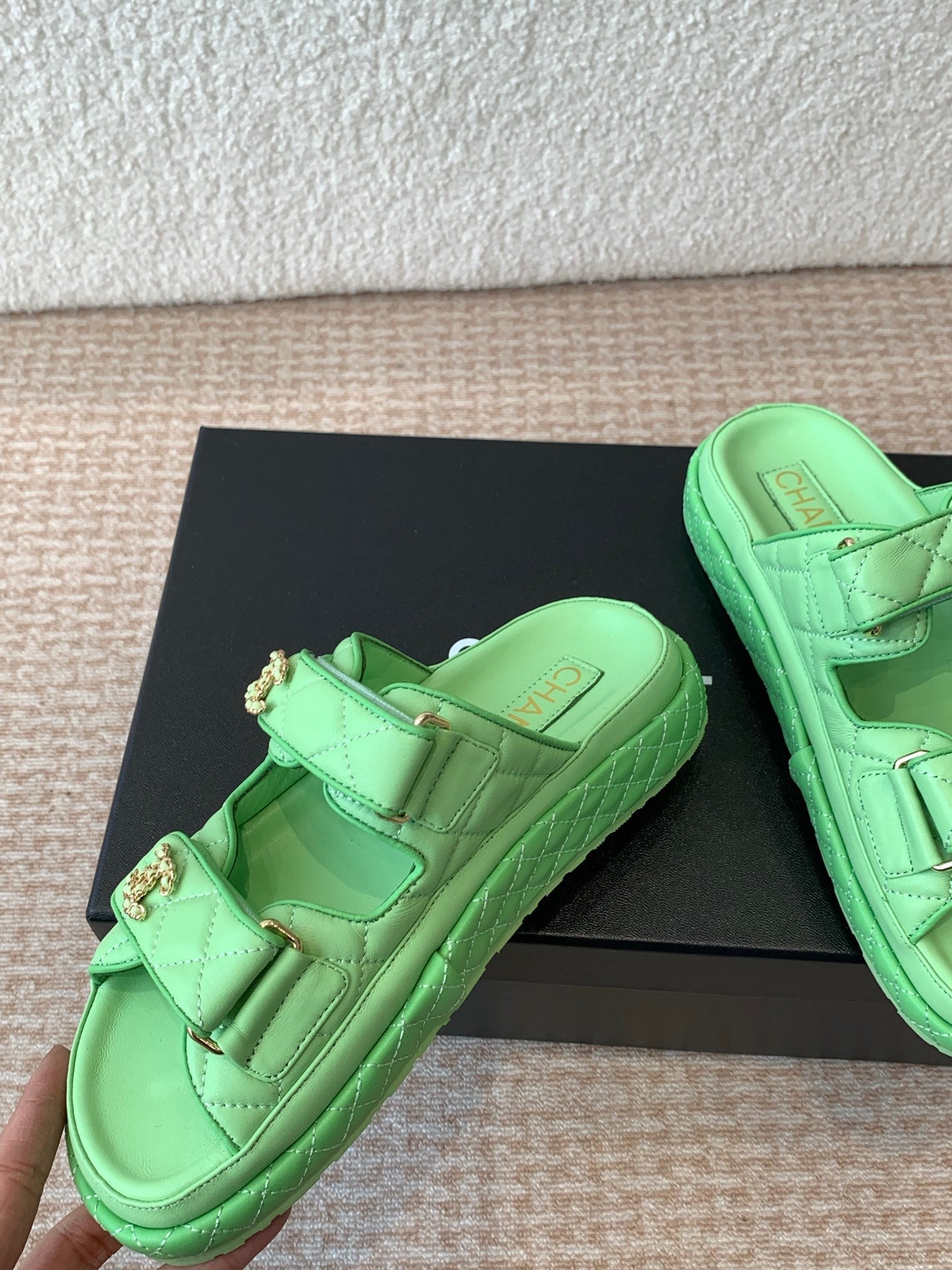 DAD SANDAL IN TEA GREEN CALFSKIN MULE - 35